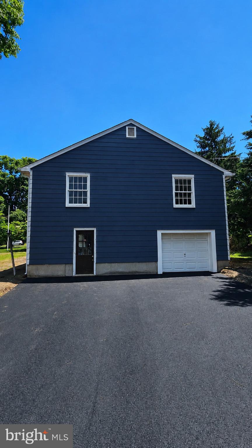 51 WALLACE ROAD