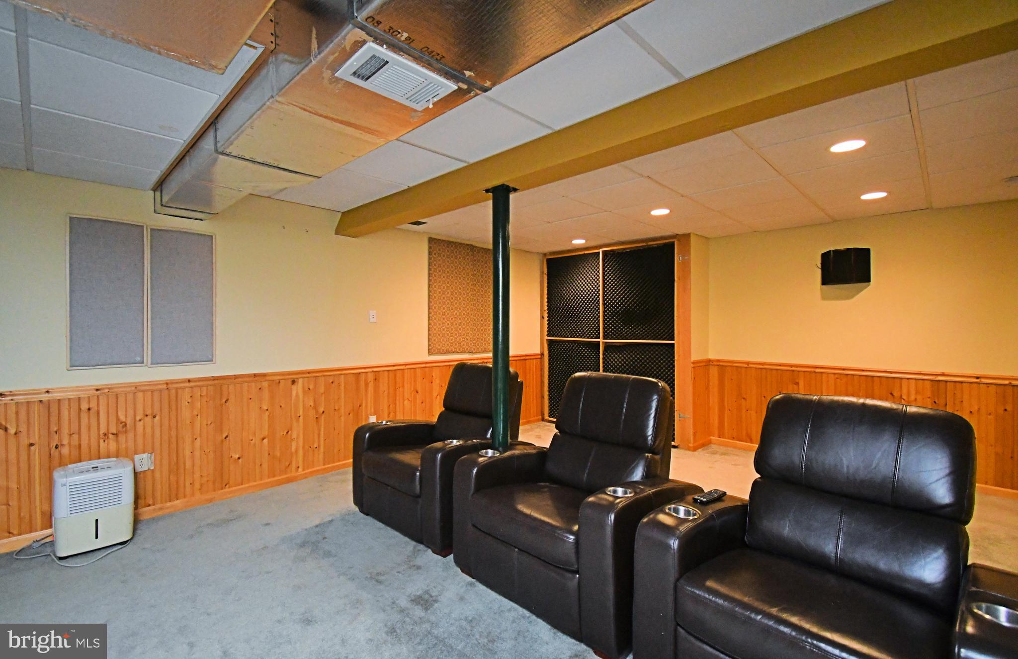 HATFIELD CROSSING - Residential