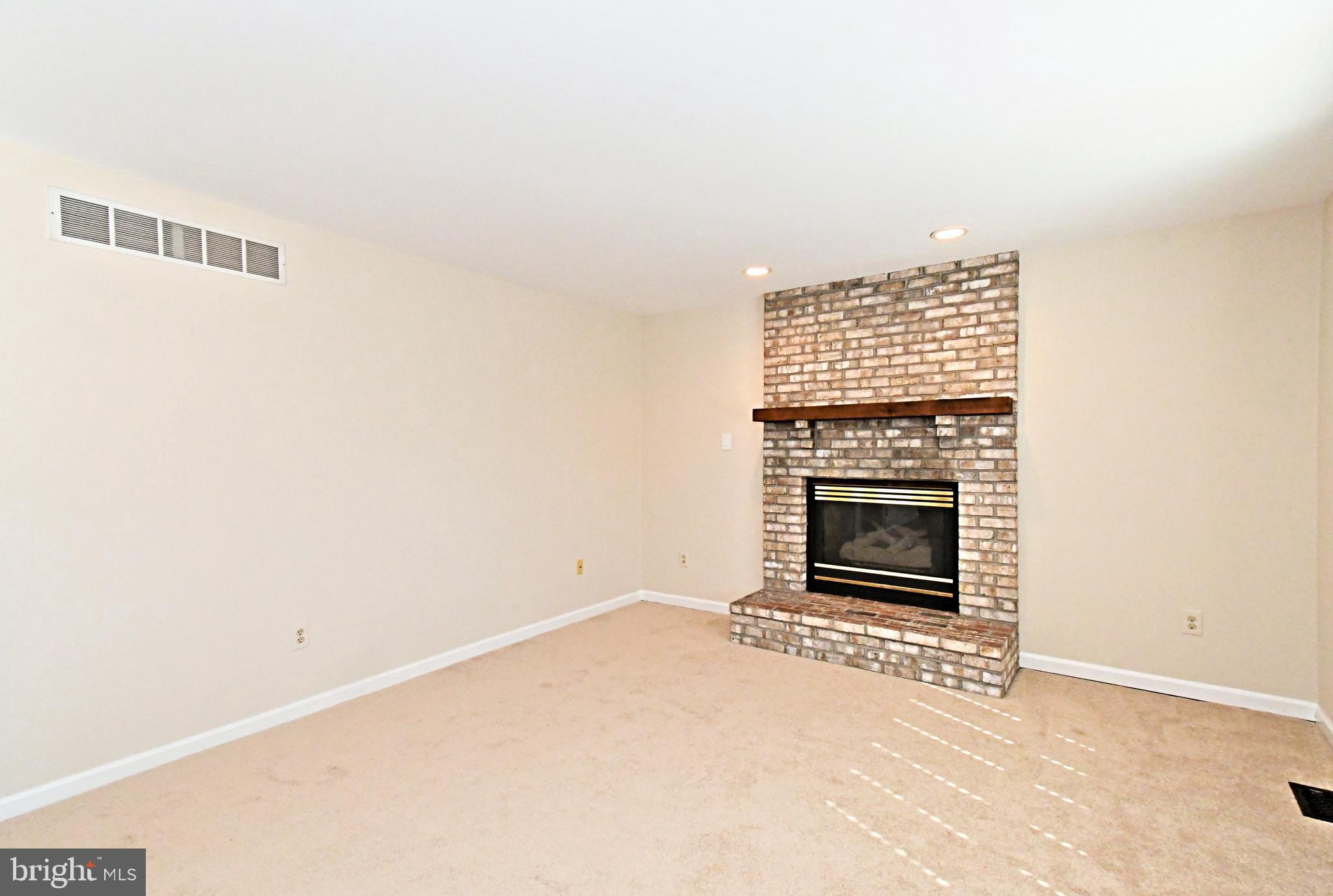 HATFIELD CROSSING - Residential