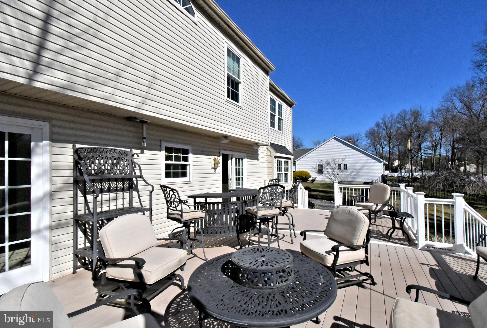 HATFIELD CROSSING - Residential