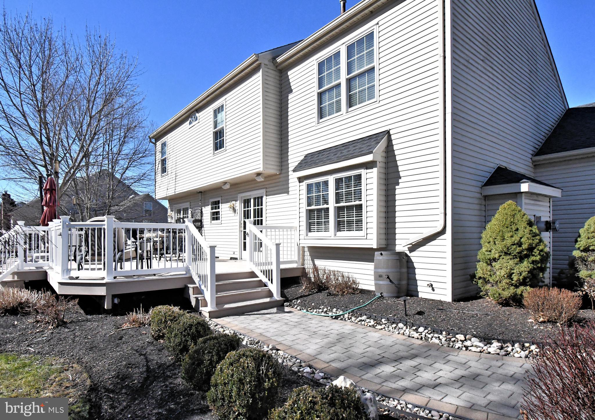 HATFIELD CROSSING - Residential