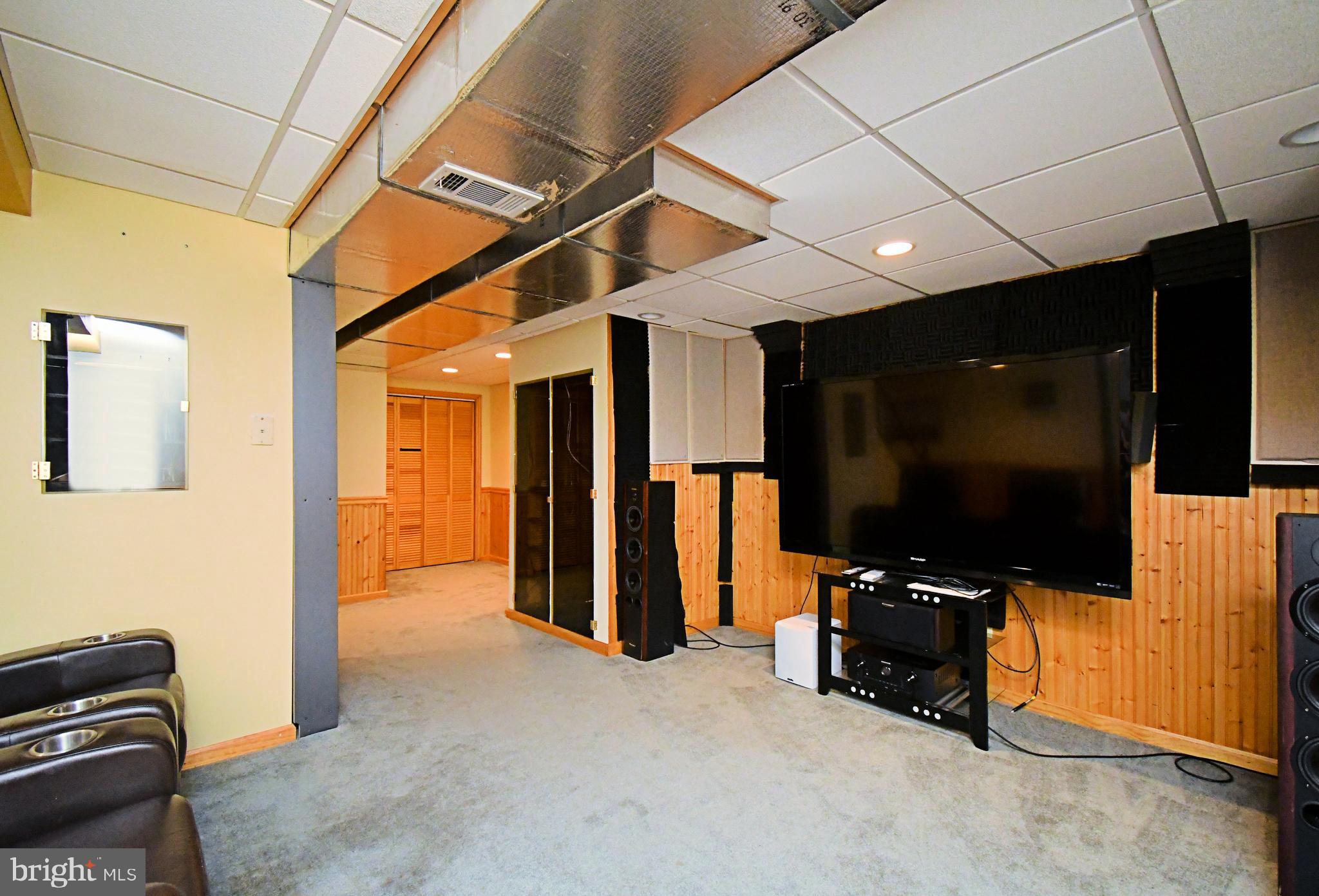 HATFIELD CROSSING - Residential