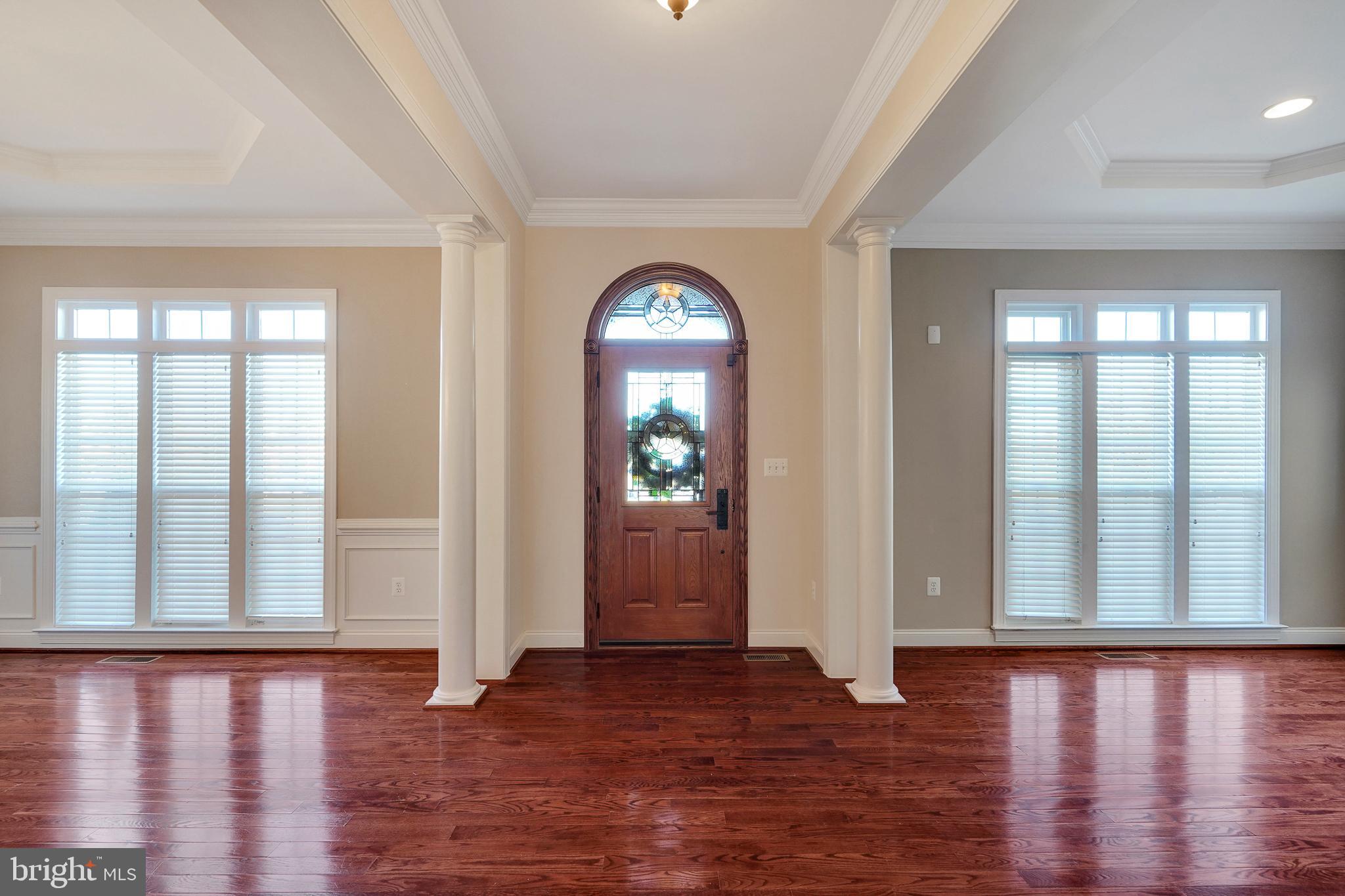 NORTHAMPTON - Residential