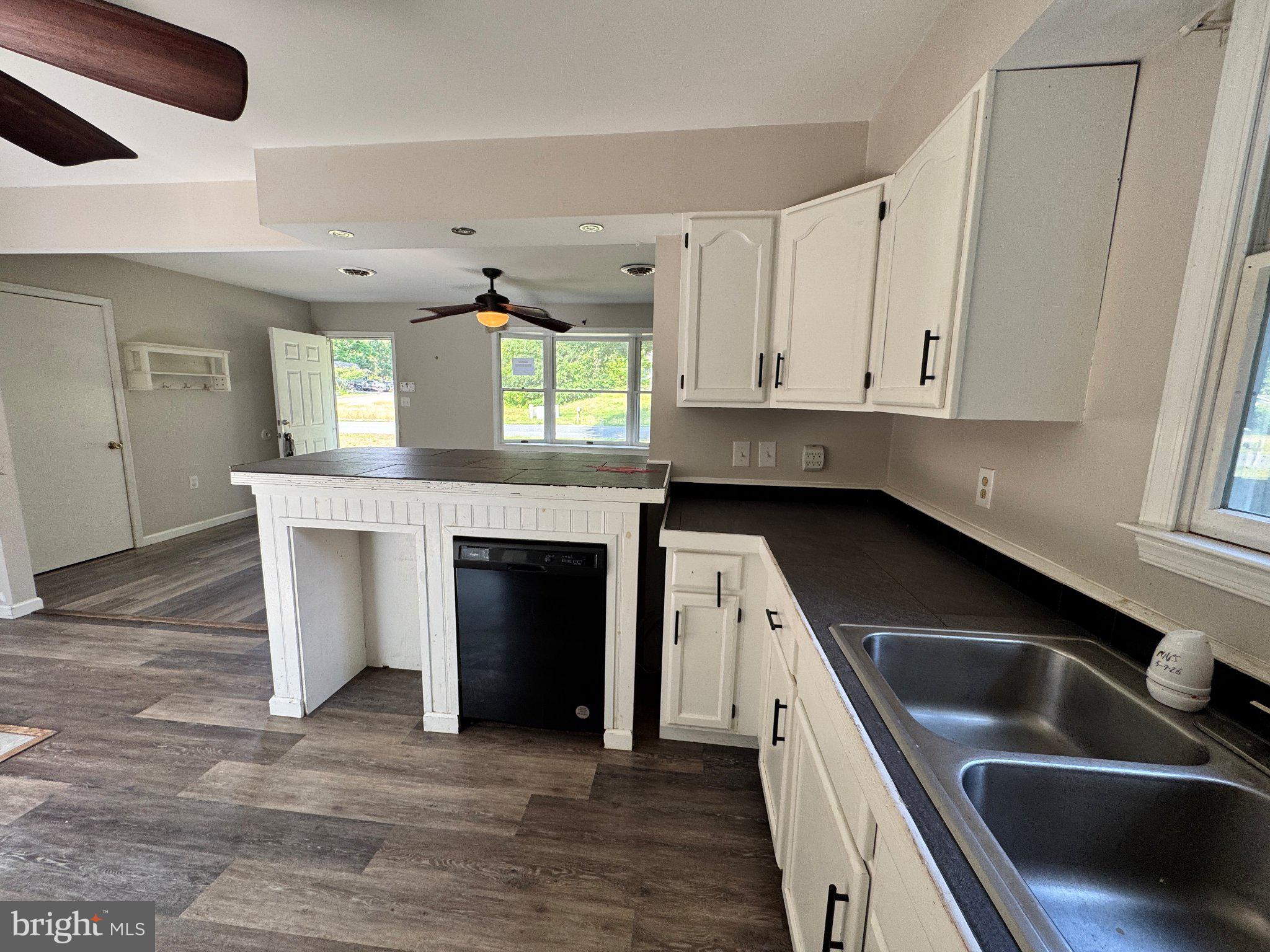 HIDDEN ACRES - Residential
