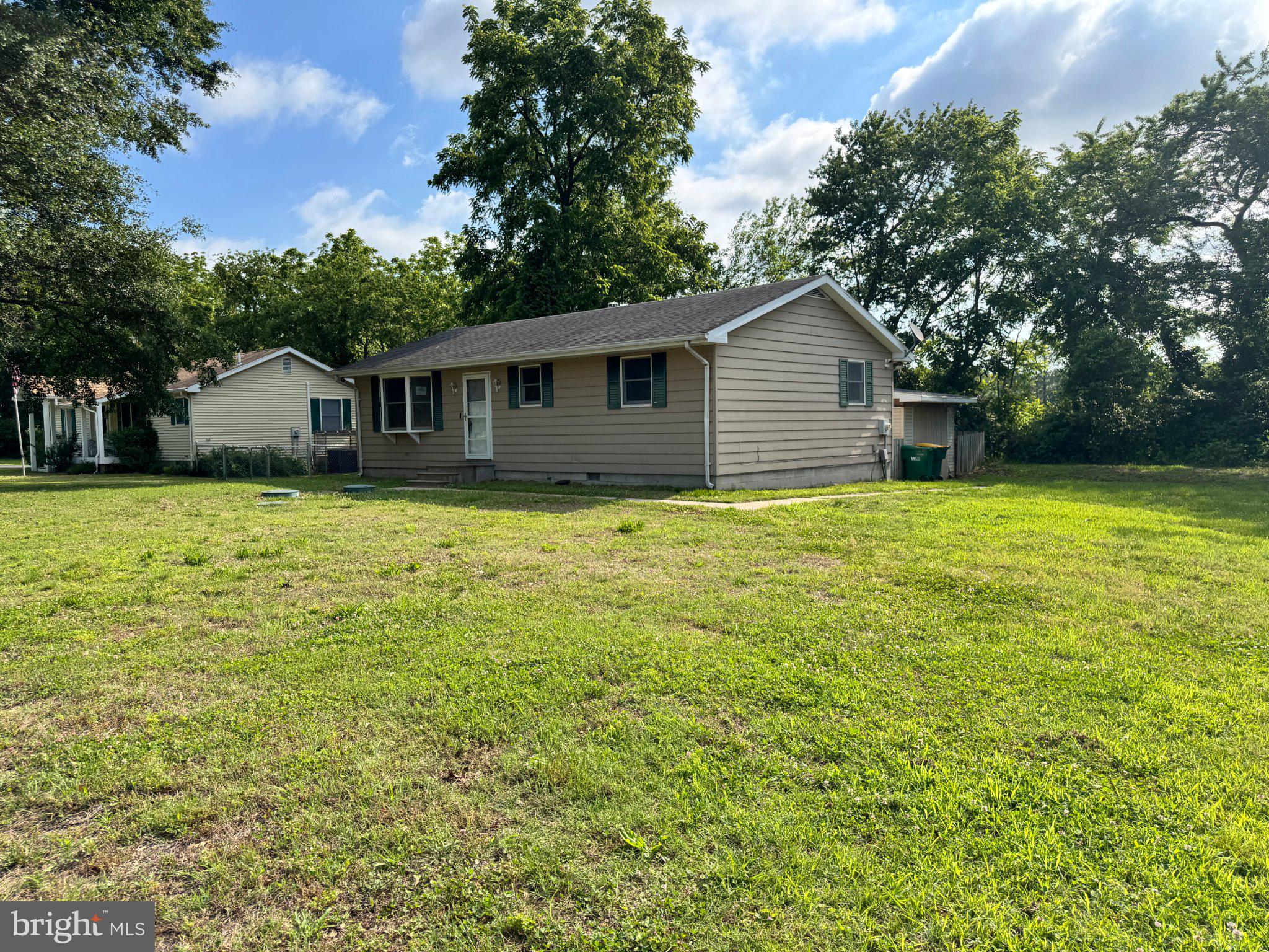 HIDDEN ACRES - Residential