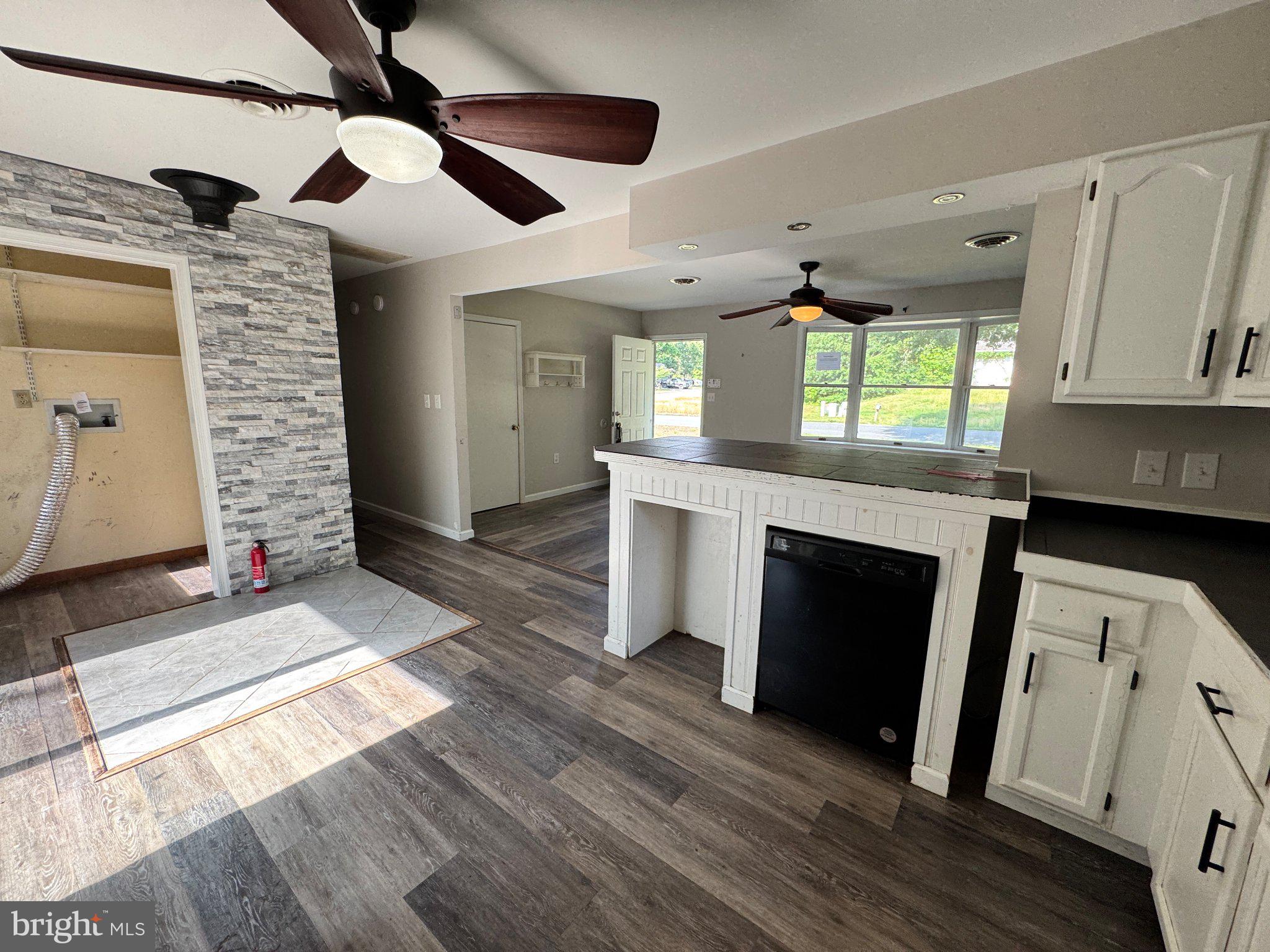 HIDDEN ACRES - Residential