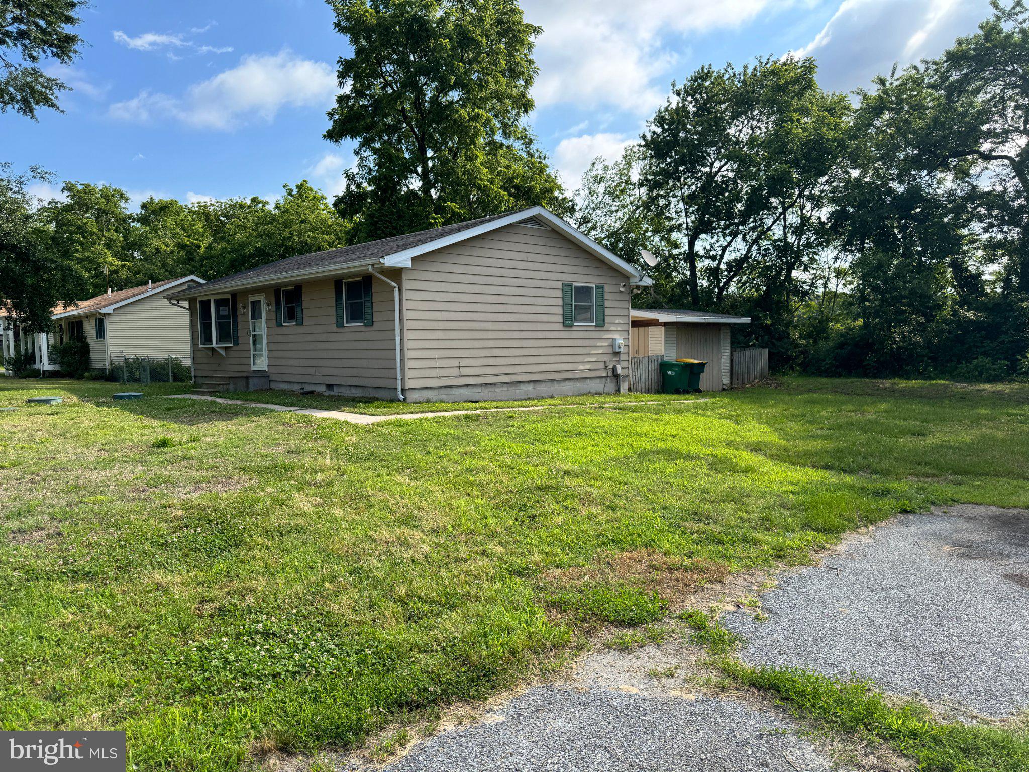 HIDDEN ACRES - Residential