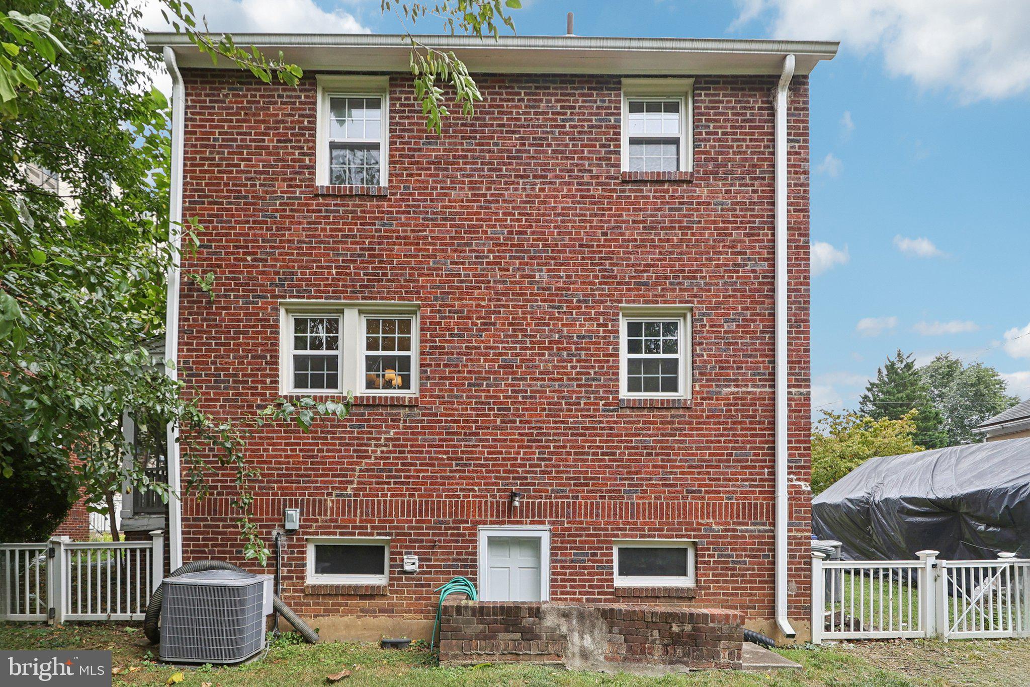 AVON PARK - Residential