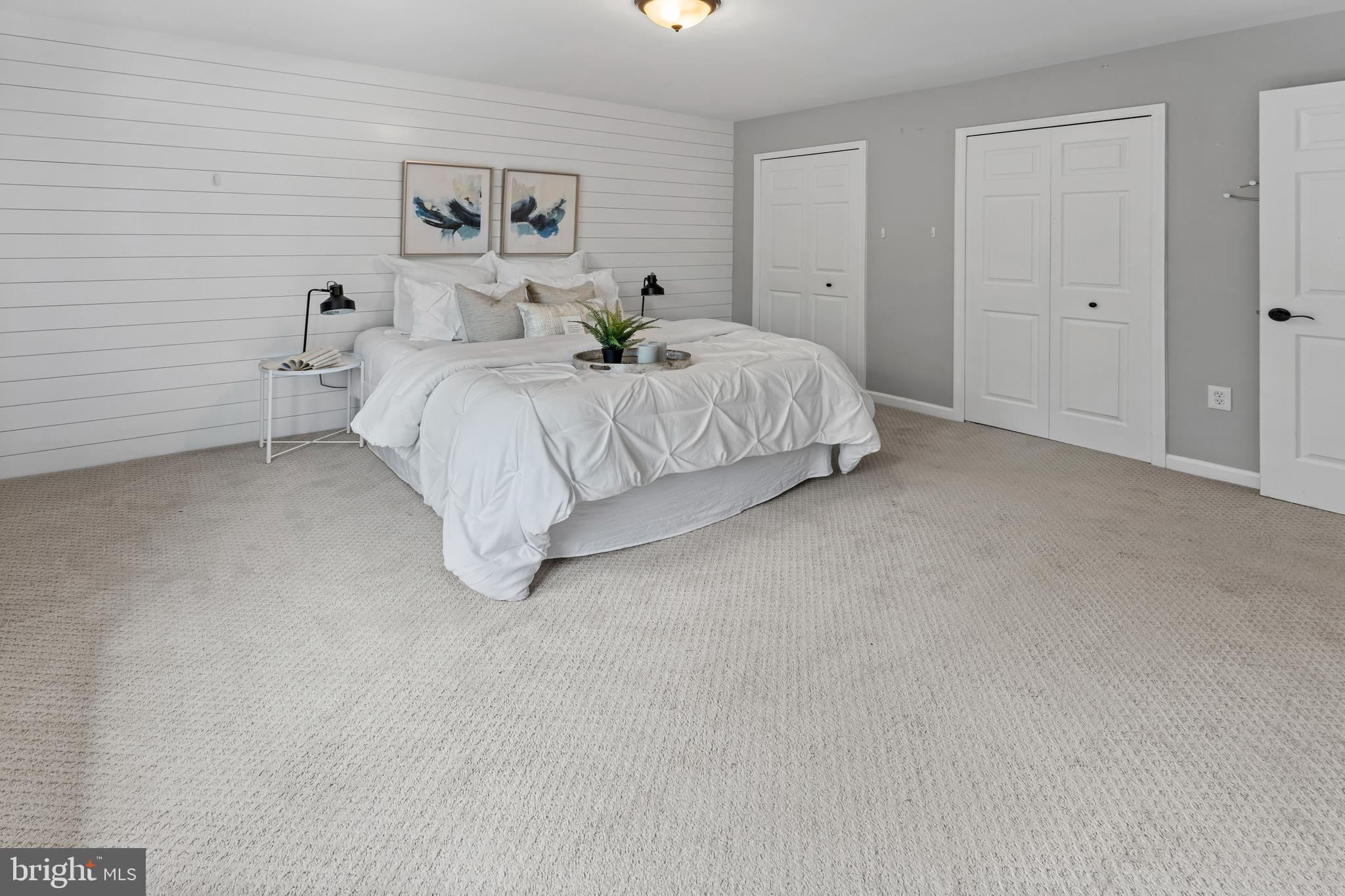 FOUR SEASONS ESTATES - Residential