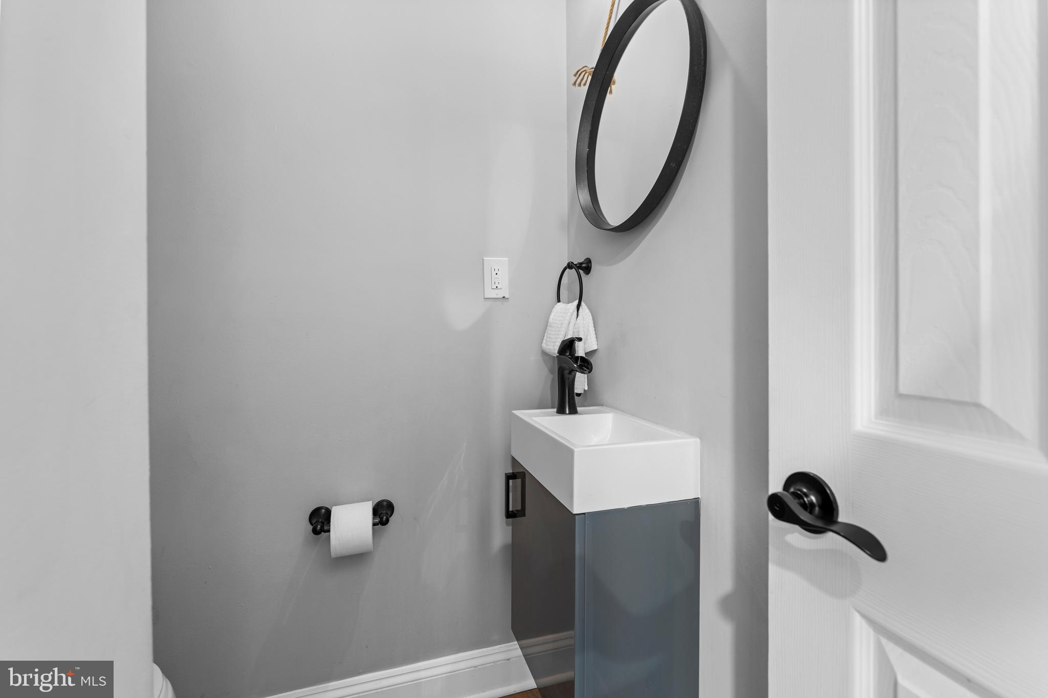 FOUR SEASONS ESTATES - Residential