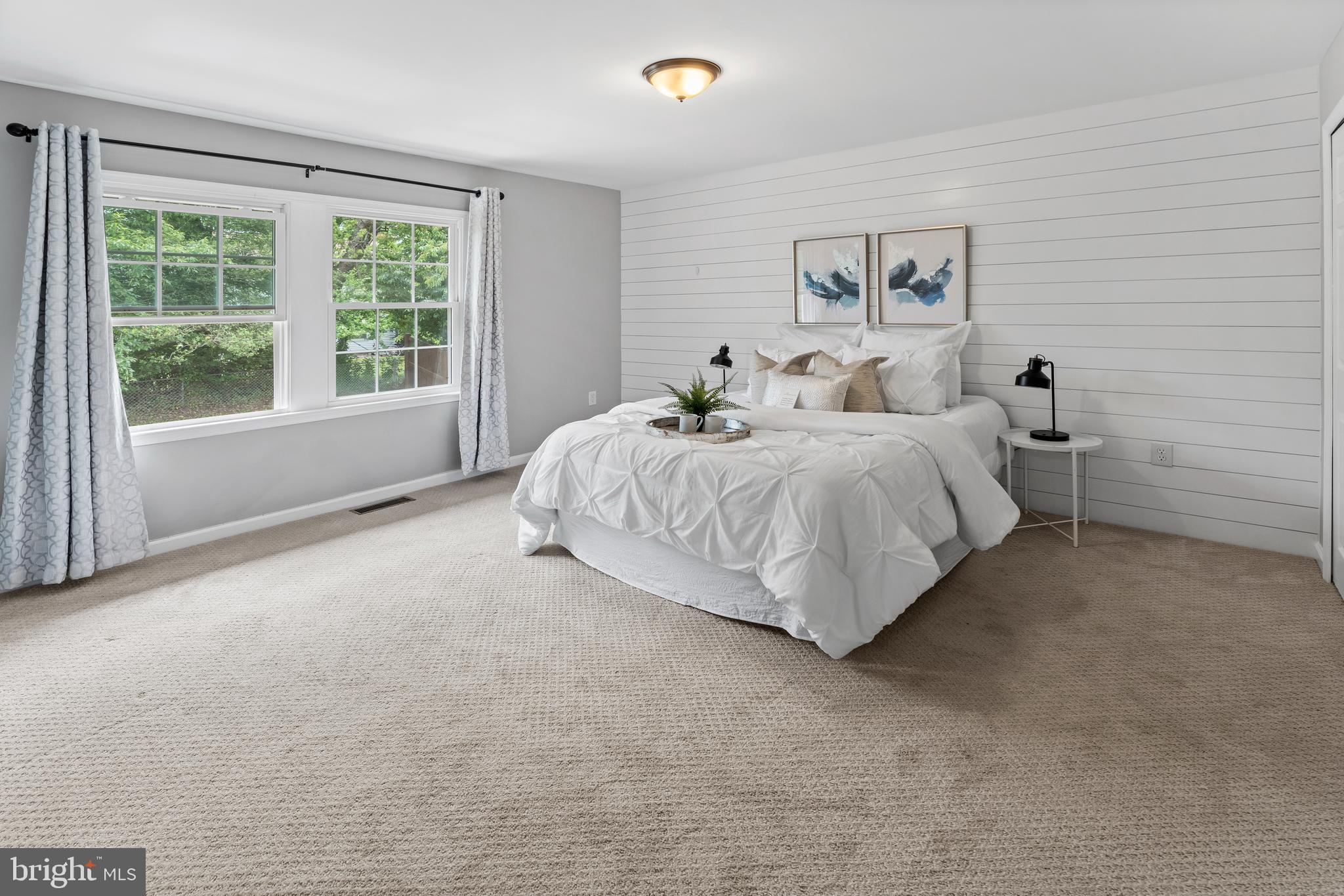 FOUR SEASONS ESTATES - Residential