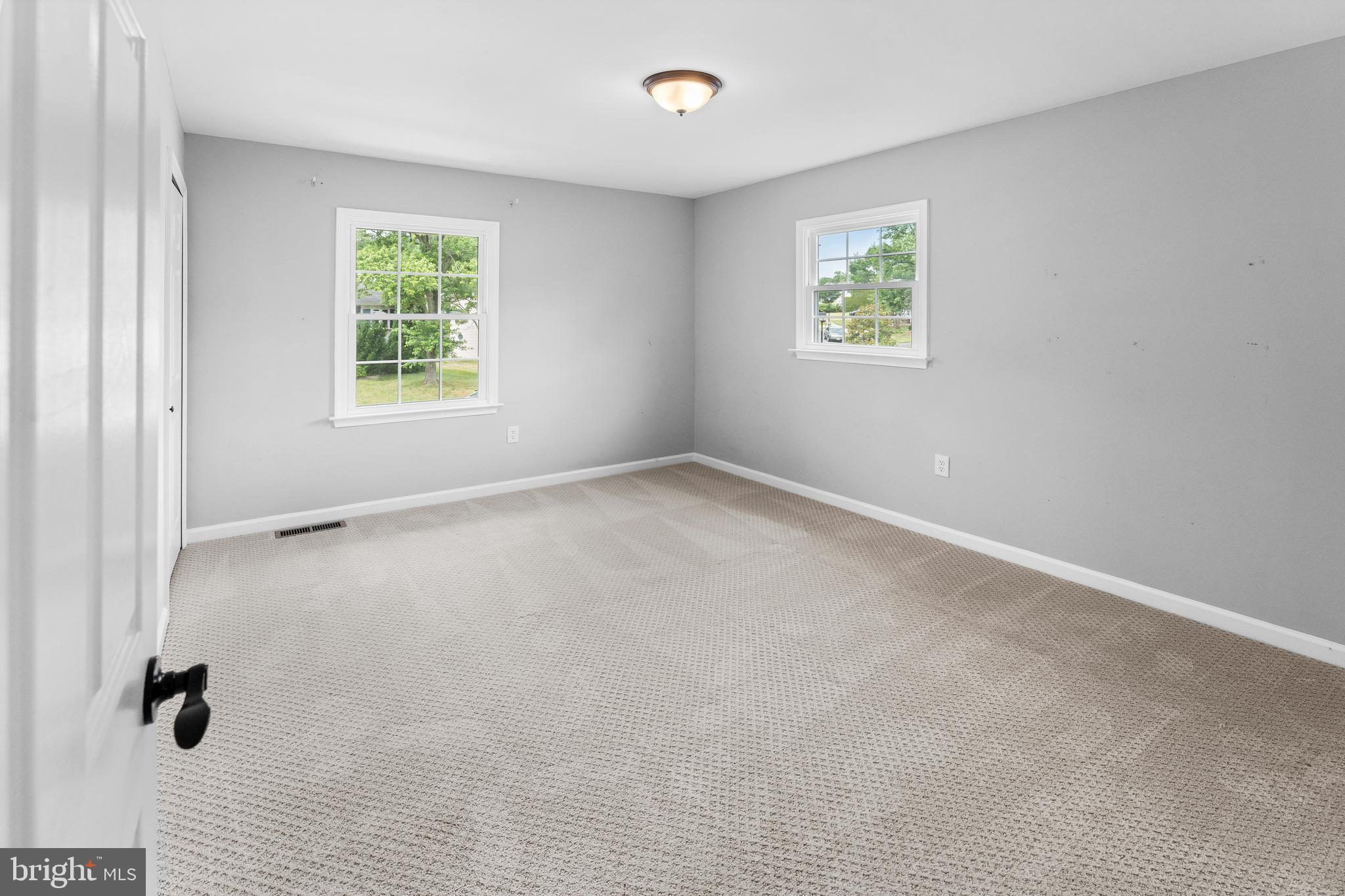 FOUR SEASONS ESTATES - Residential