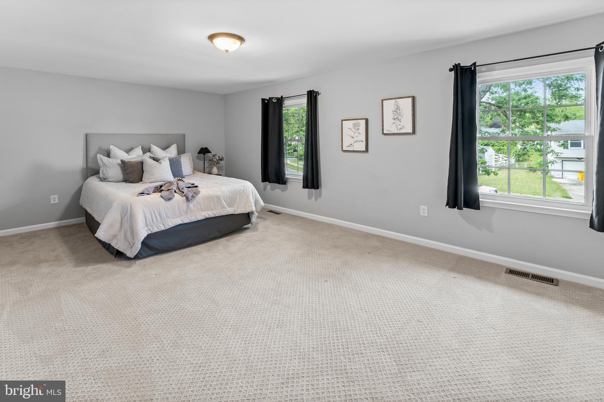 FOUR SEASONS ESTATES - Residential