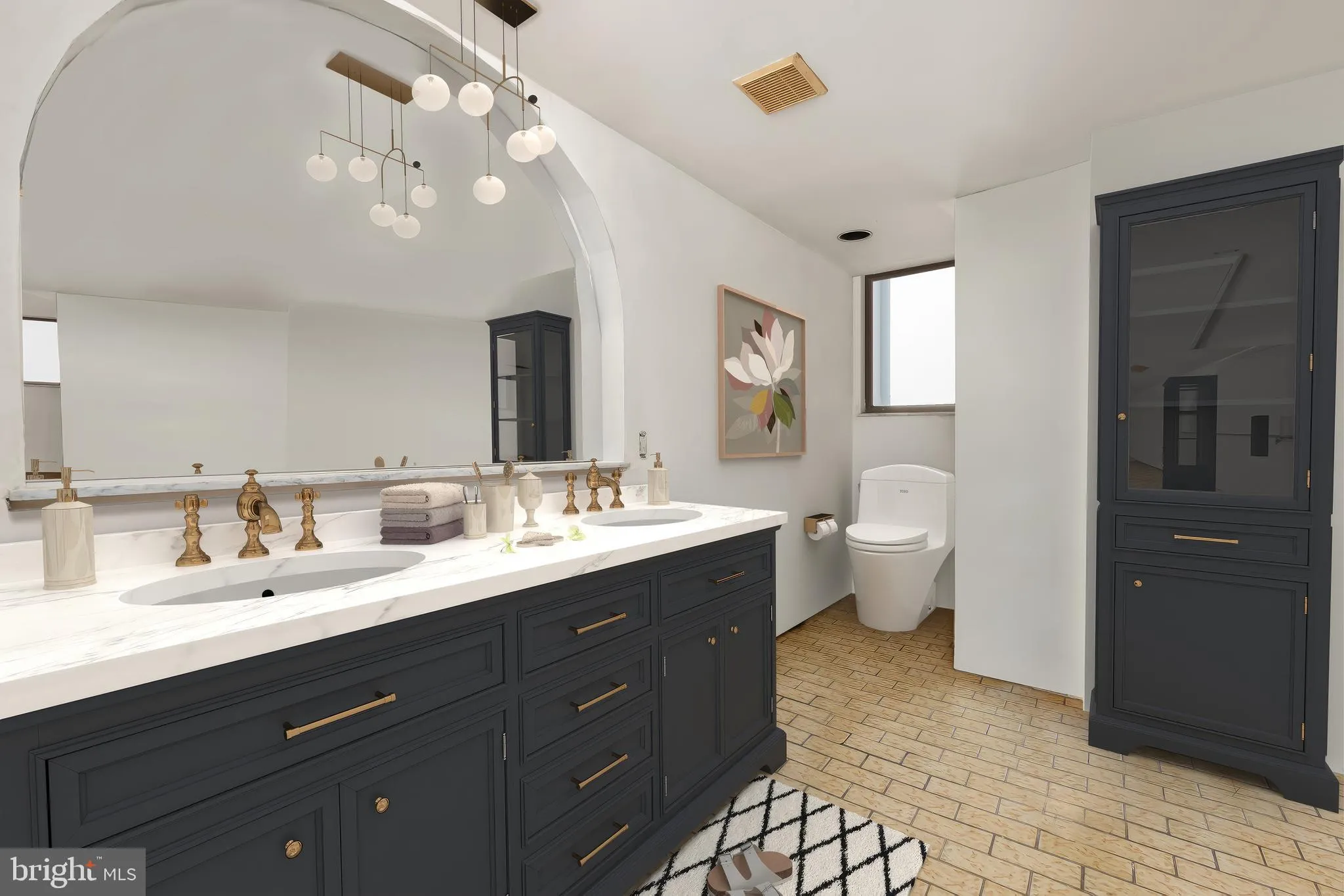 Philadelphia, Pennsylvania 19147, United States, 4 Bedrooms Bedrooms, ,2 BathroomsBathrooms,Residential,Contingent,123059