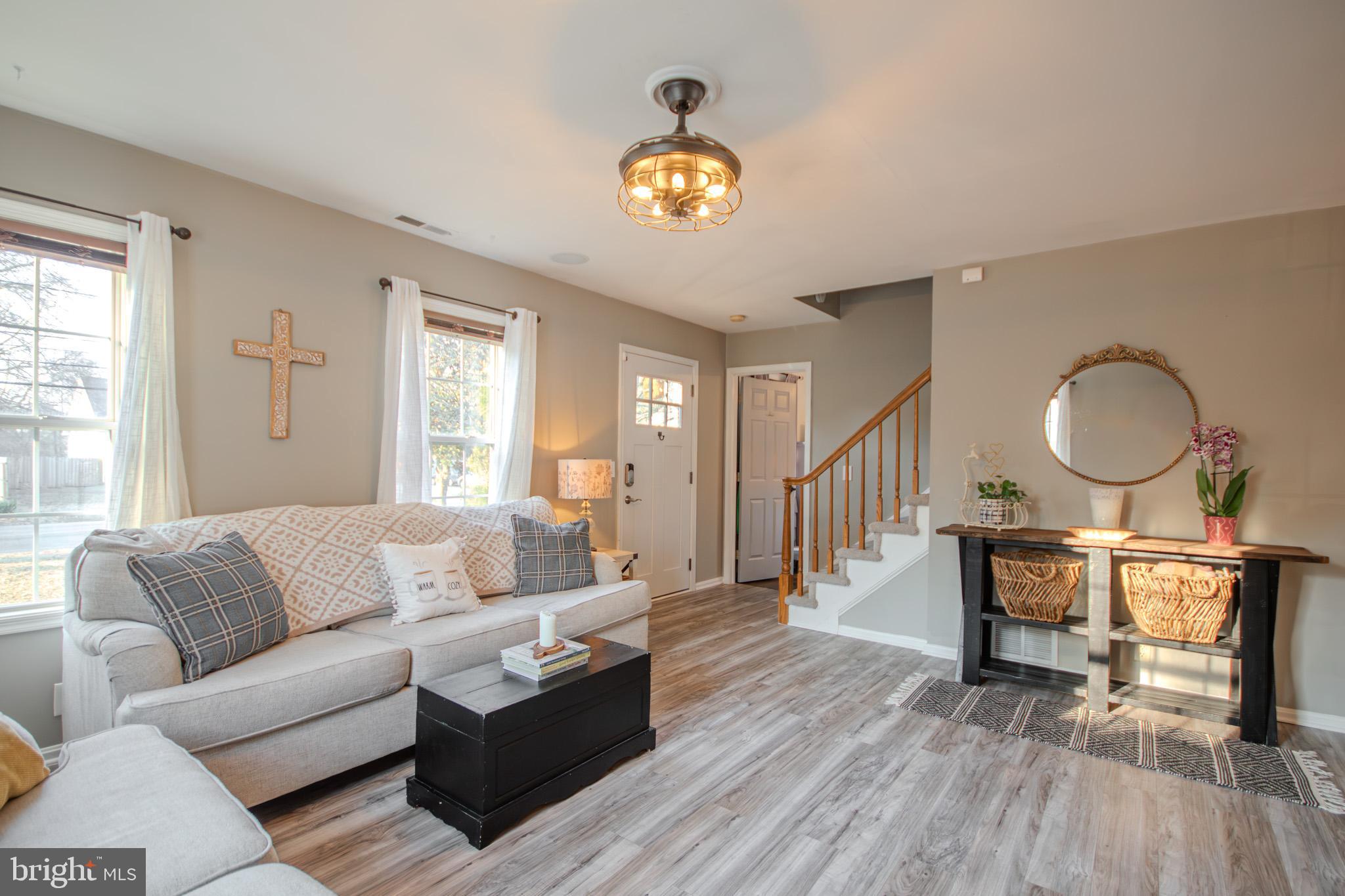 CAMDEN AVE. - Residential