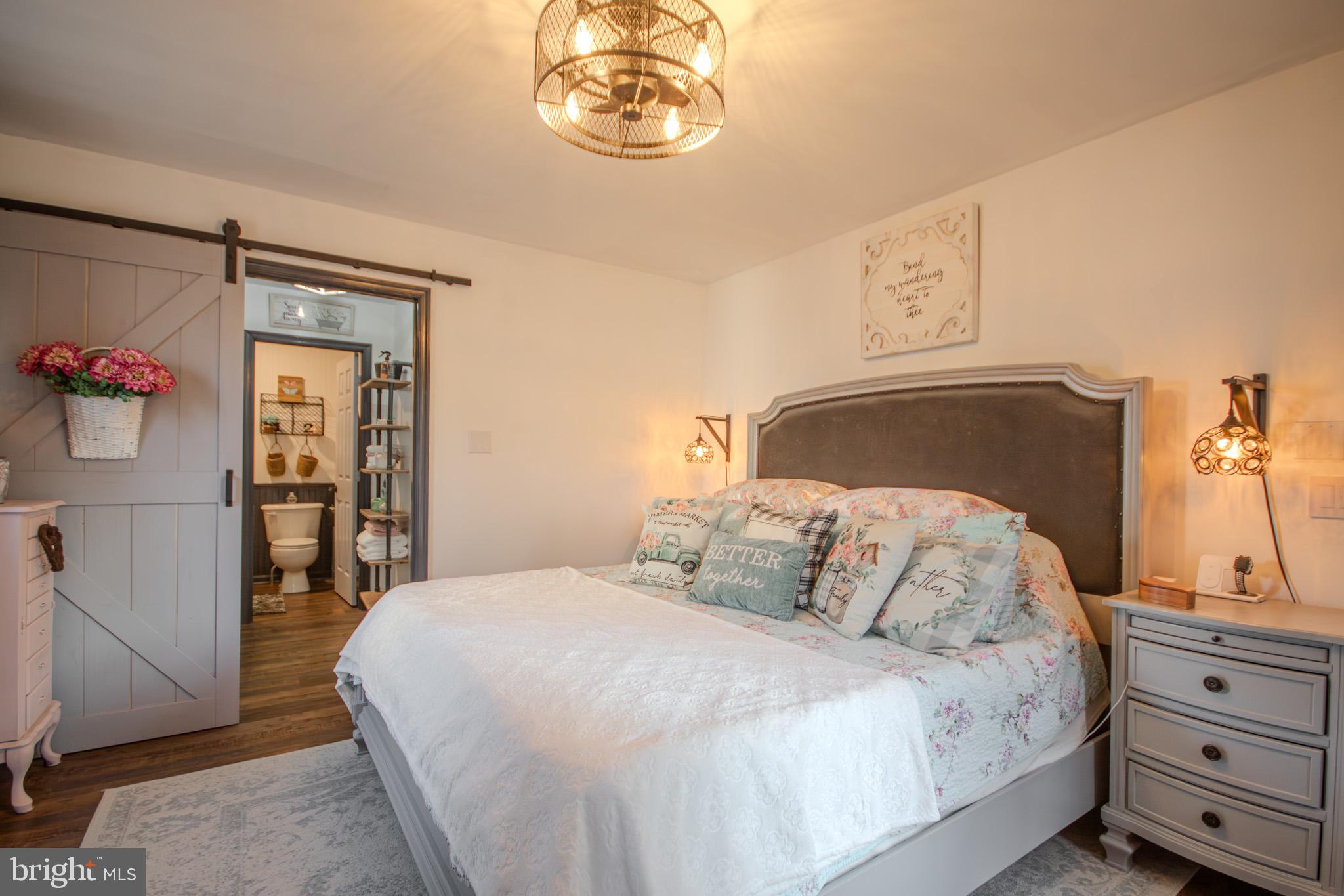 CAMDEN AVE. - Residential