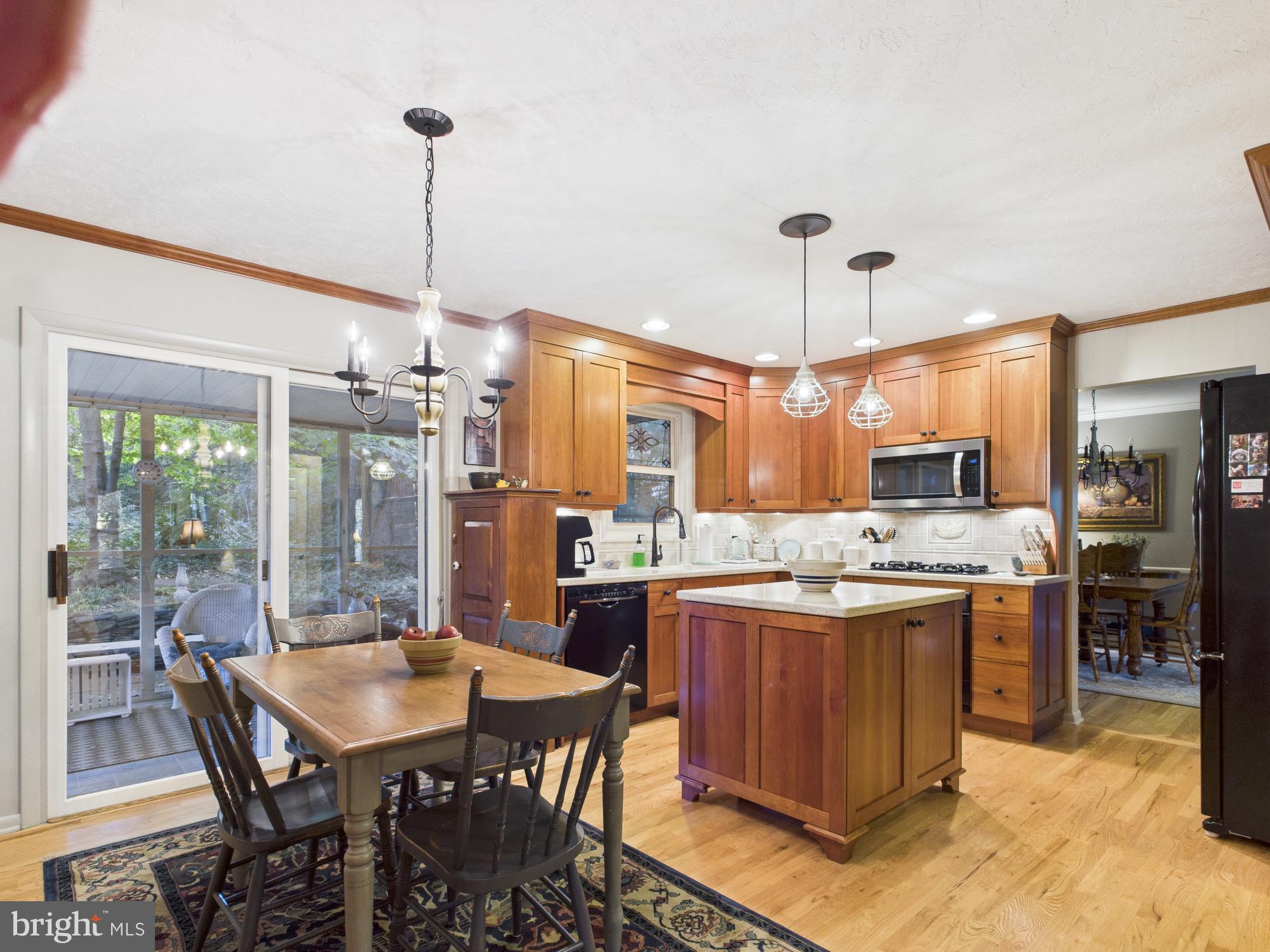 3984 LITTLE JOHN DRIVE