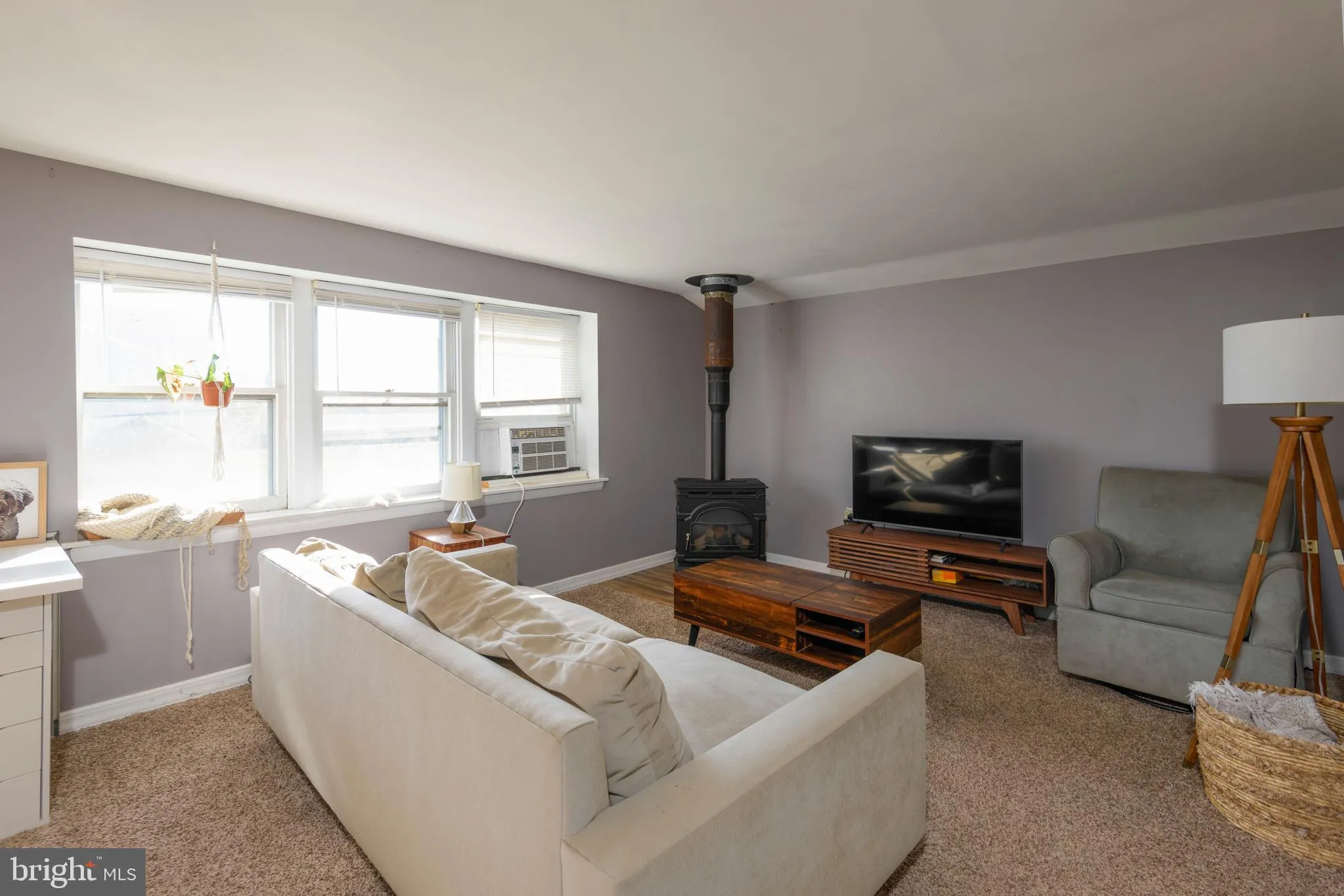 Oxford, Pennsylvania 19363, United States, 4 Bedrooms Bedrooms, ,2 BathroomsBathrooms,Residential,Active,232823