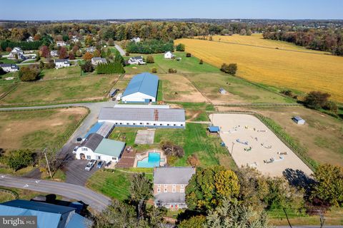 845 WATERWAY ROAD OXFORD PA 19363
