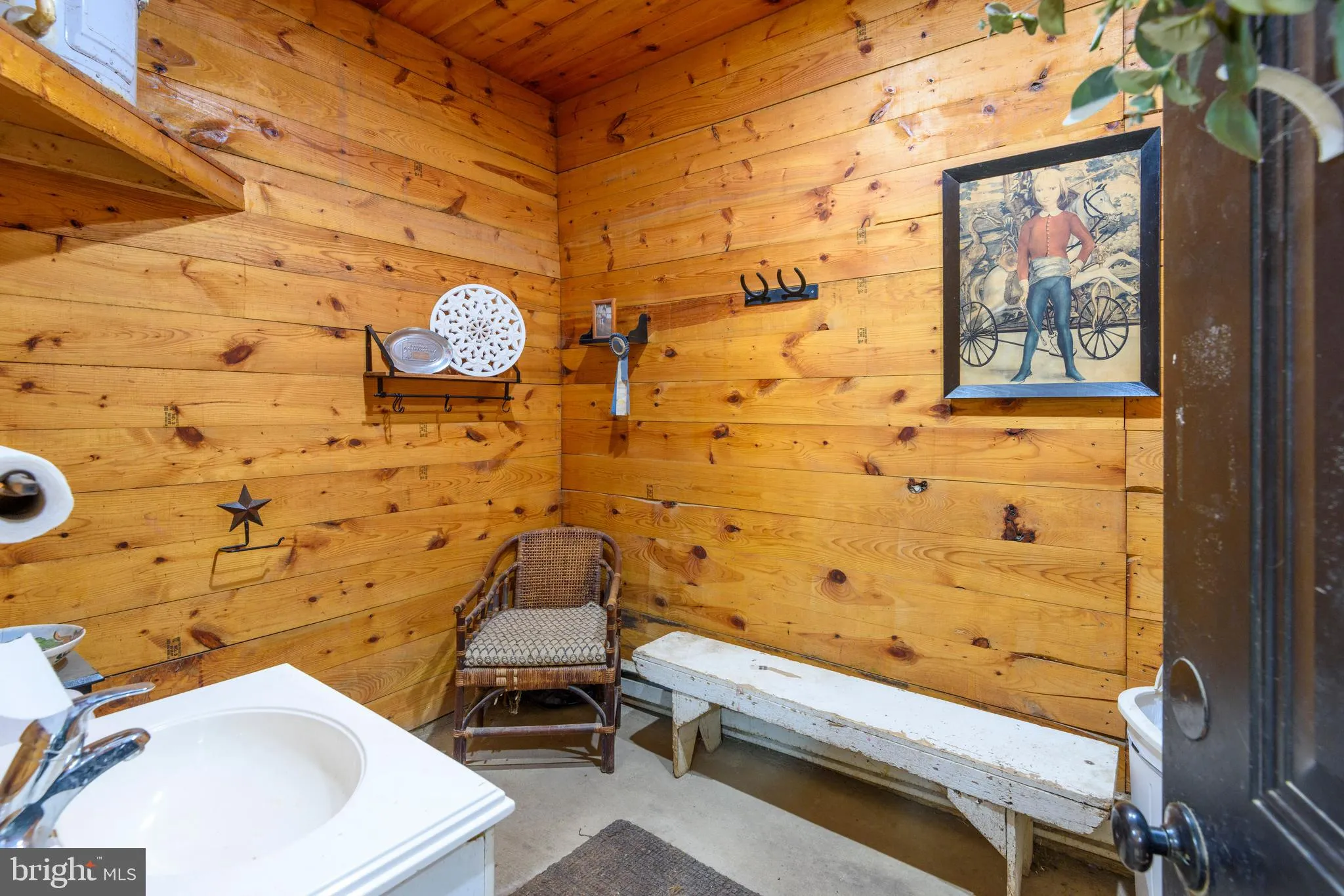 Oxford, Pennsylvania 19363, United States, 4 Bedrooms Bedrooms, ,2 BathroomsBathrooms,Residential,Active,232823