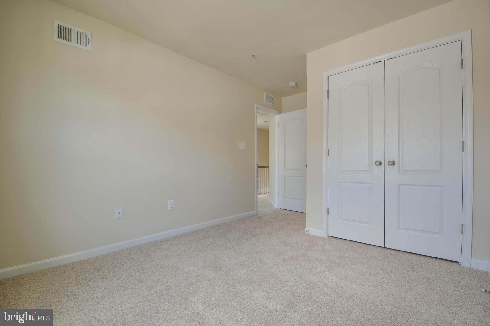 BOYERS RIDGE - Residential Lease