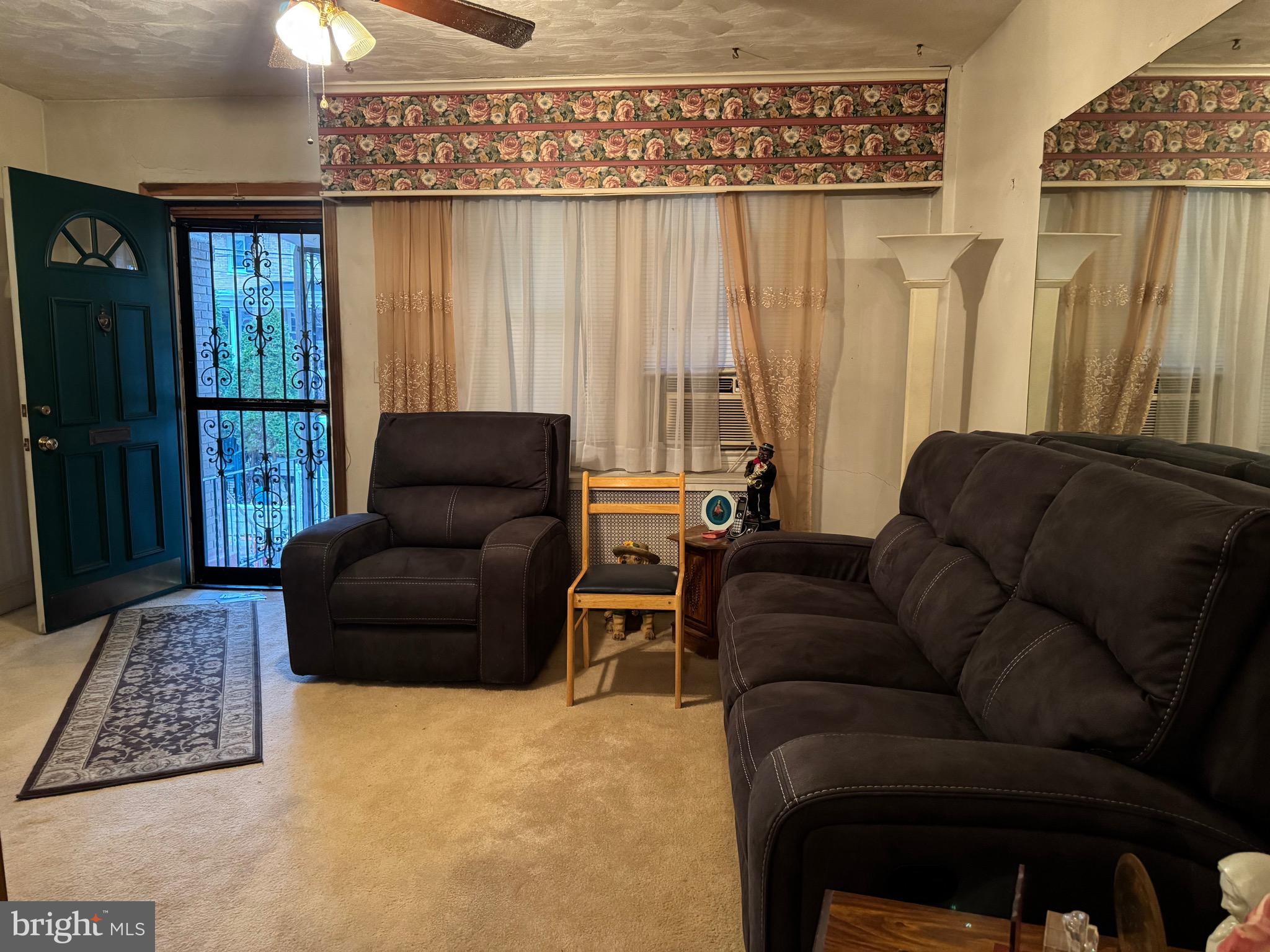 439 DELAFIELD PLACE NW