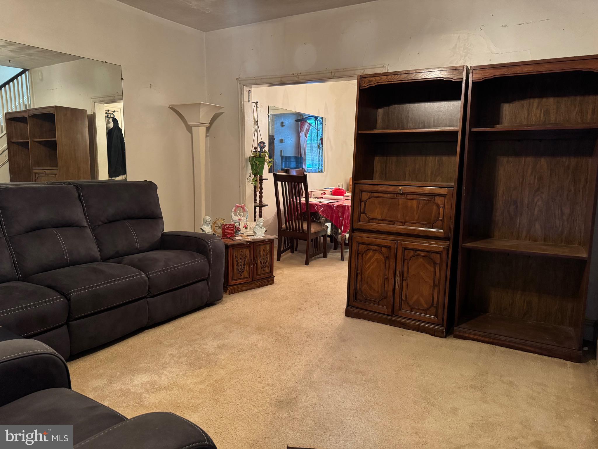 439 DELAFIELD PLACE NW