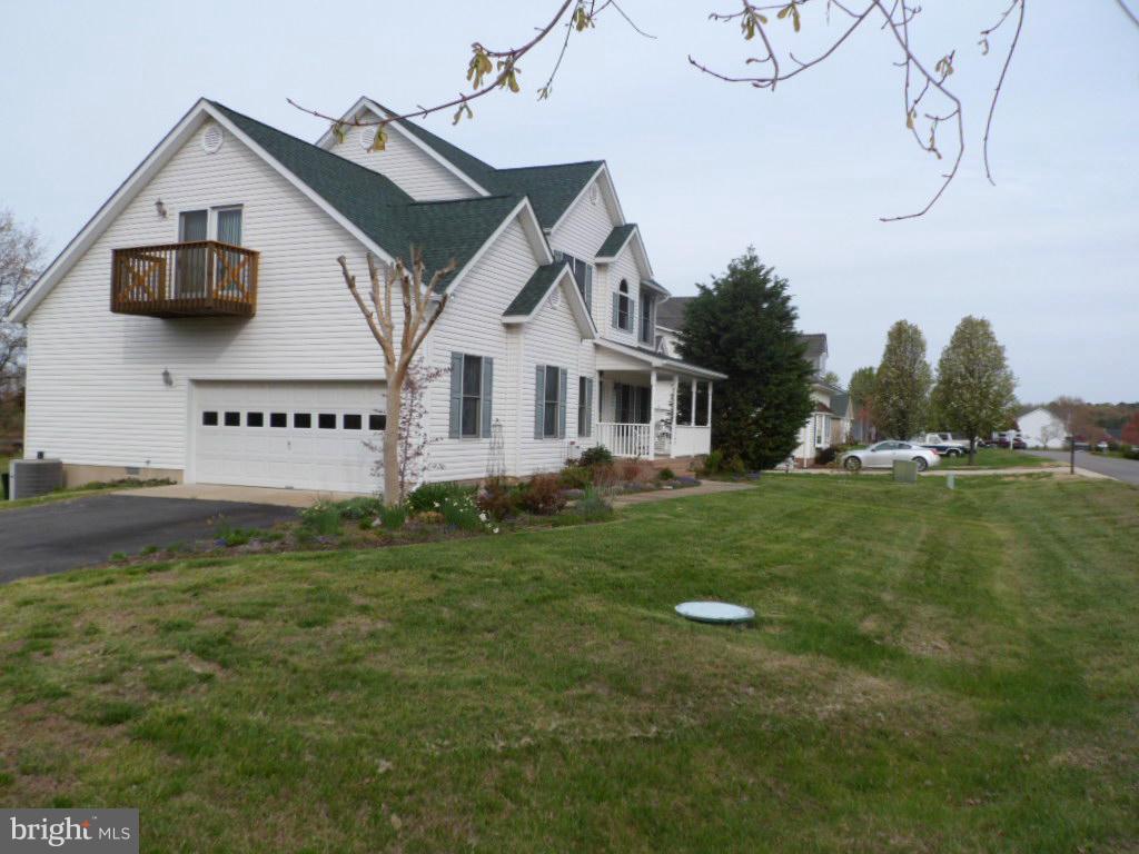 LANDINGS AT PINEY POINT - Residential Lease