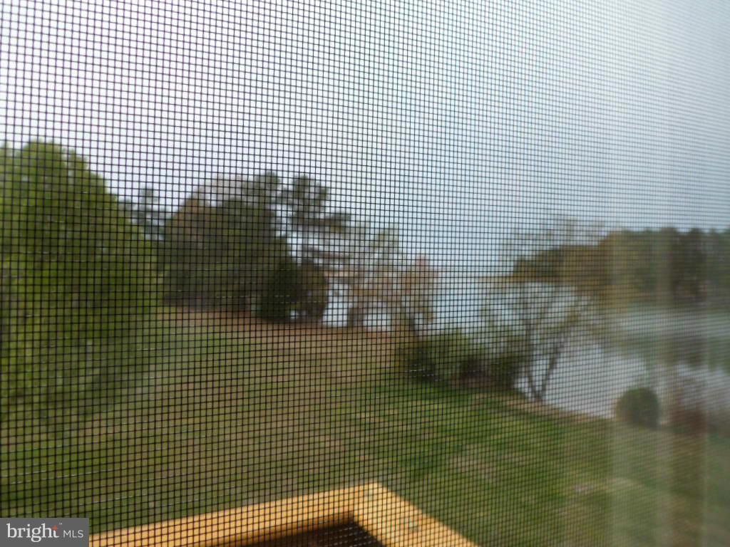 LANDINGS AT PINEY POINT - Residential Lease