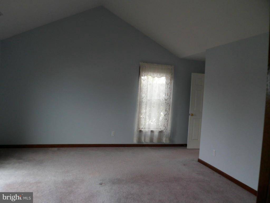 LANDINGS AT PINEY POINT - Residential Lease