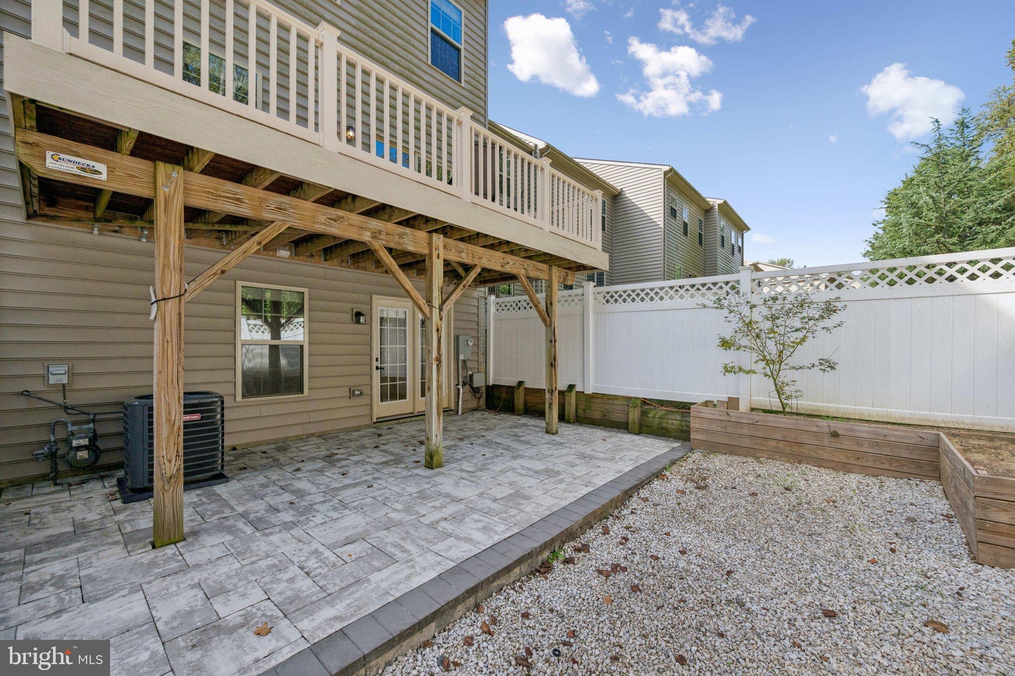 1738 WHITEHALL DRIVE