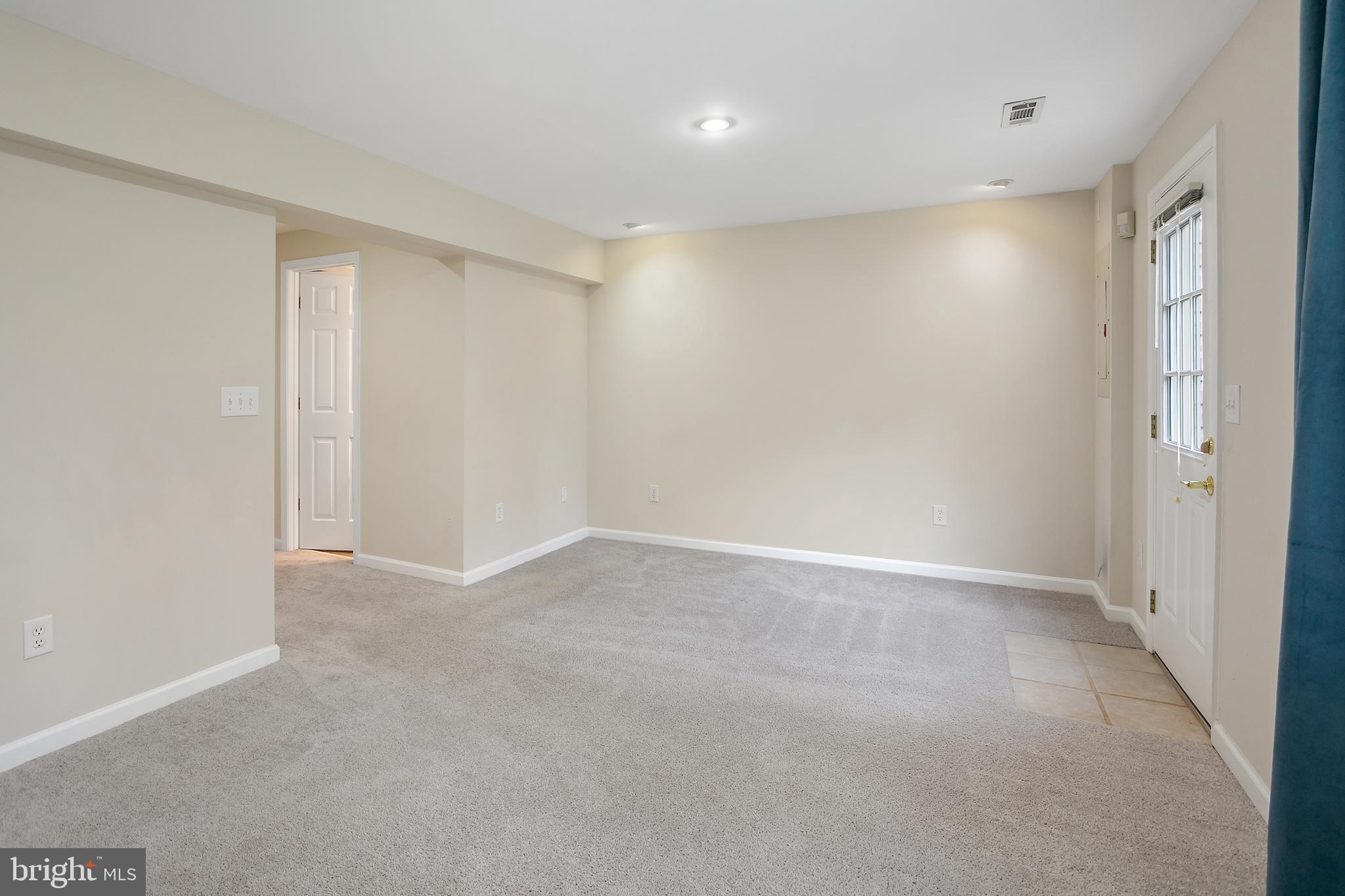 SULLY STATION II - Residential