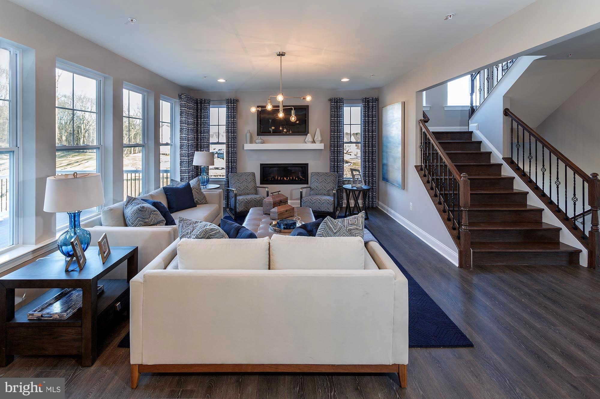 BROOKFIELD - Residential