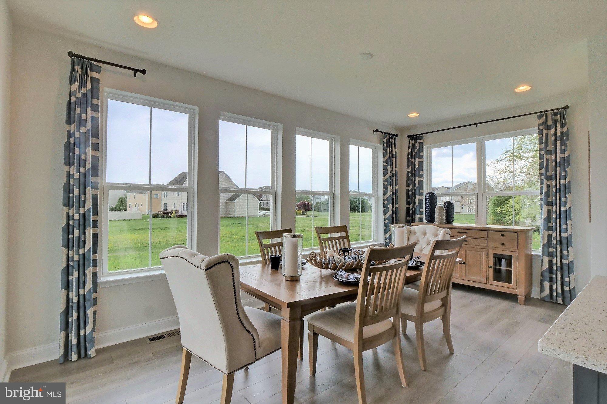 BROOKFIELD - Residential