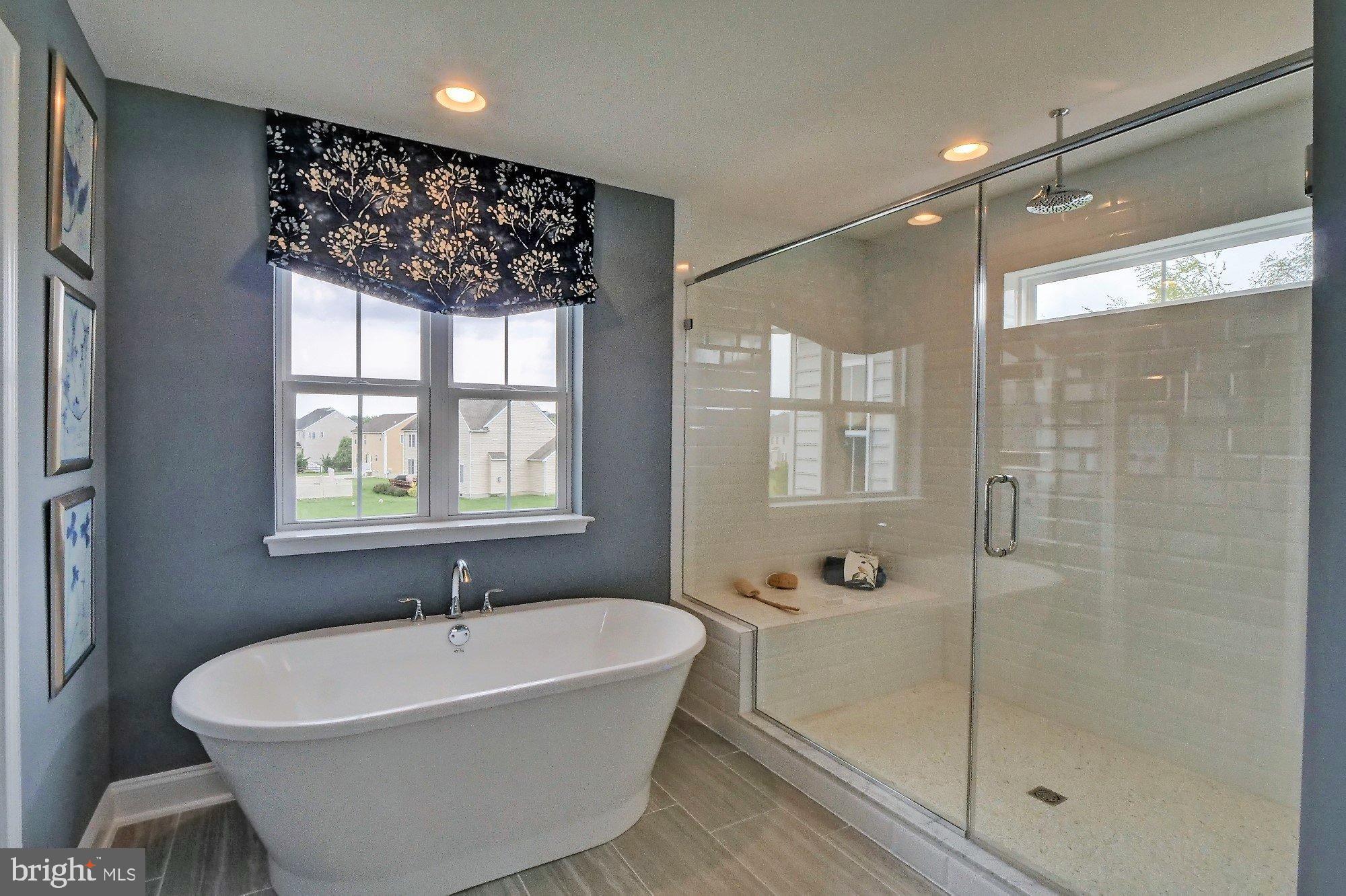 BROOKFIELD - Residential