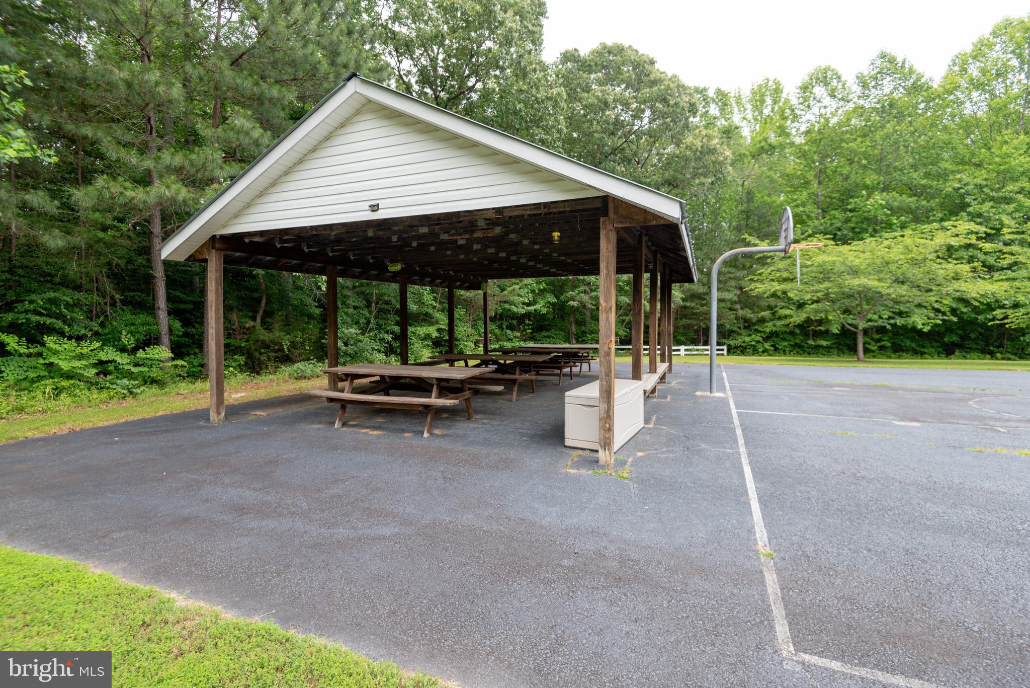 HILTON RIDGE ESTATES - Residential