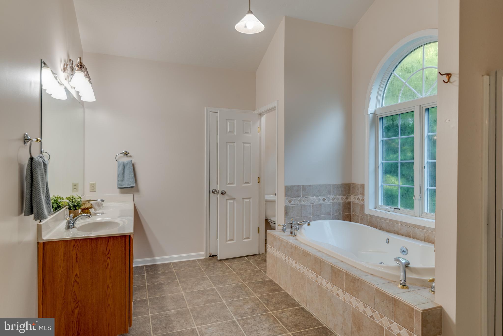 HILTON RIDGE ESTATES - Residential