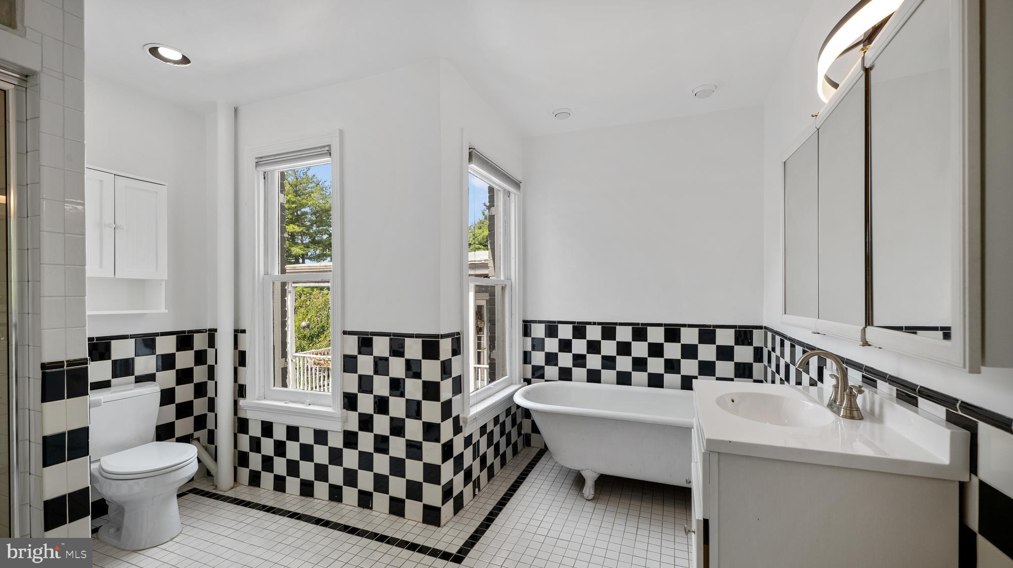 FREDERICK HISTORIC DISTRICT - Residential