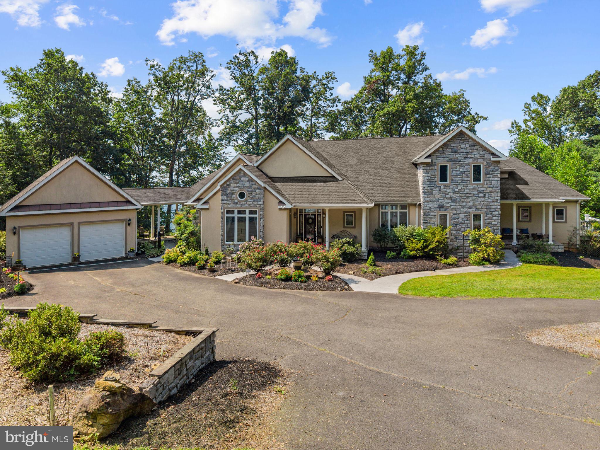 362 REDIVIVA LANE