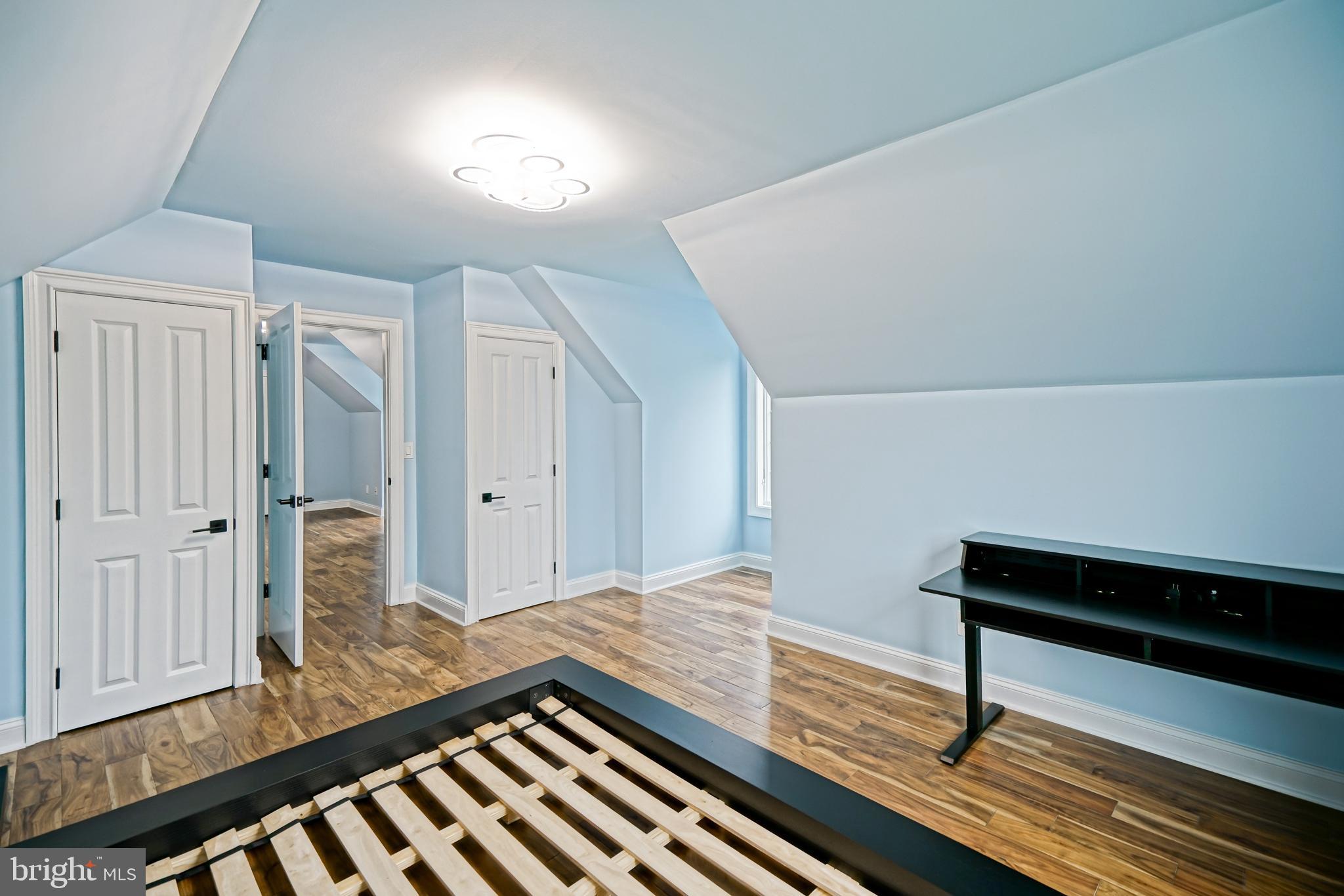 KINGS CREEK CC - Residential