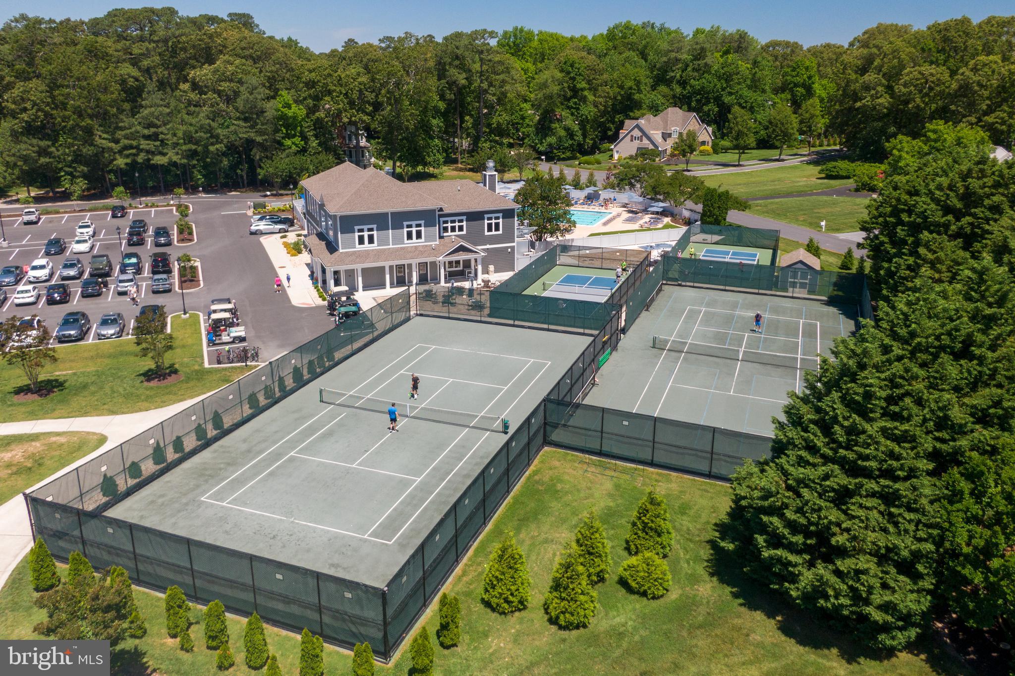 KINGS CREEK CC - Residential