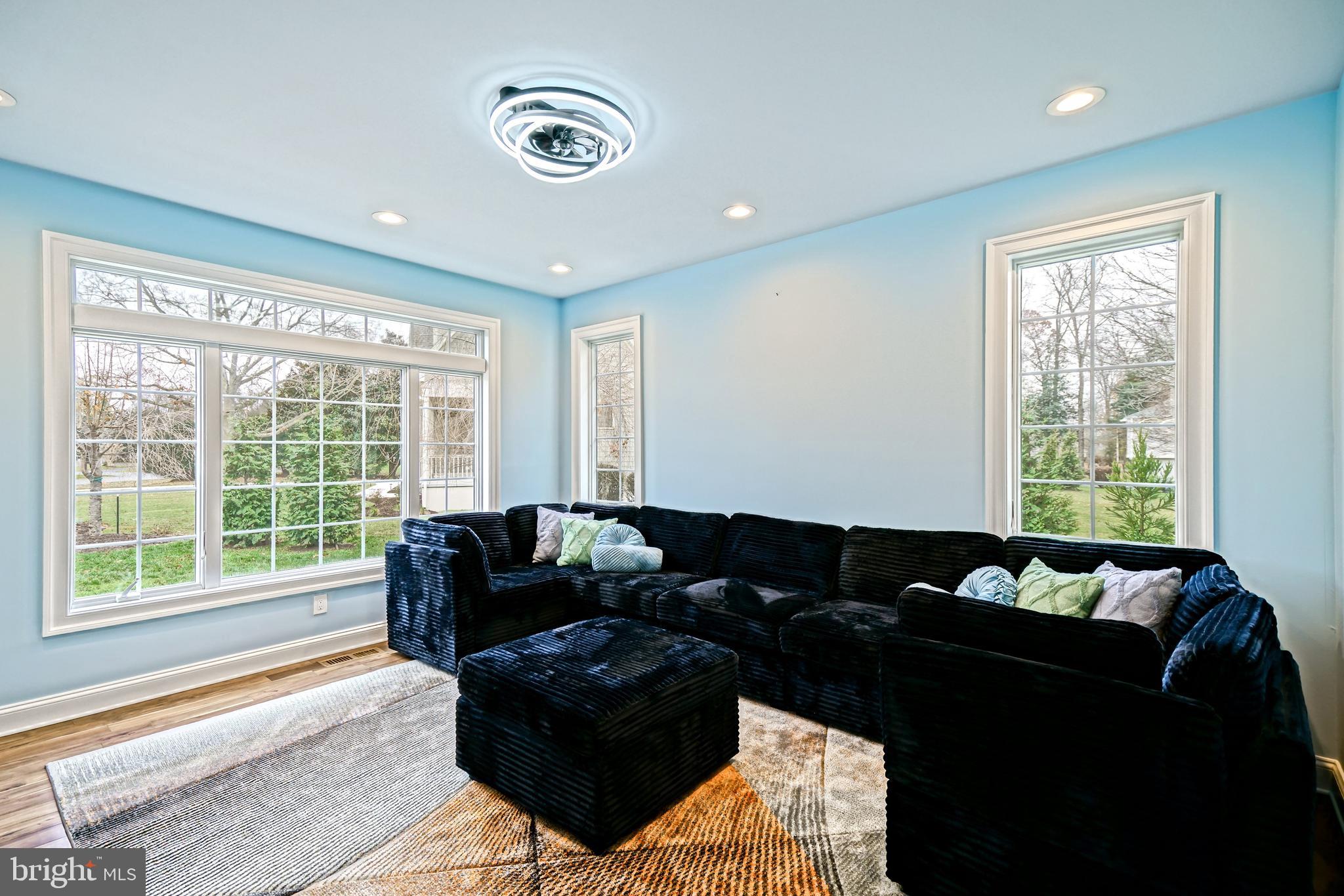 KINGS CREEK CC - Residential