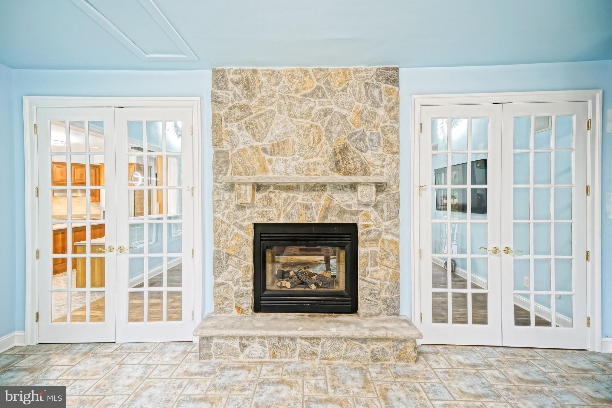 KINGS CREEK CC - Residential