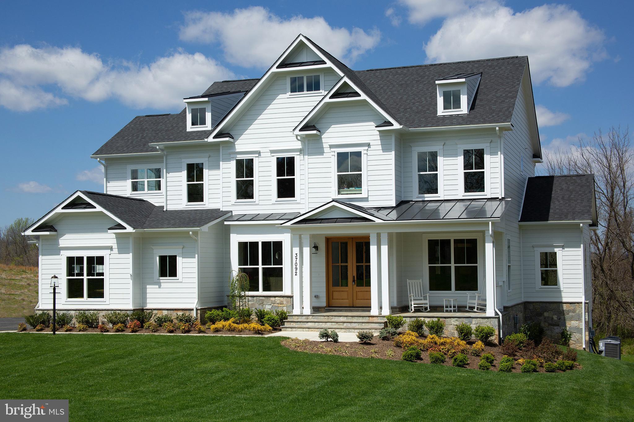 HUNT RIDGE PRESERVE - Residential