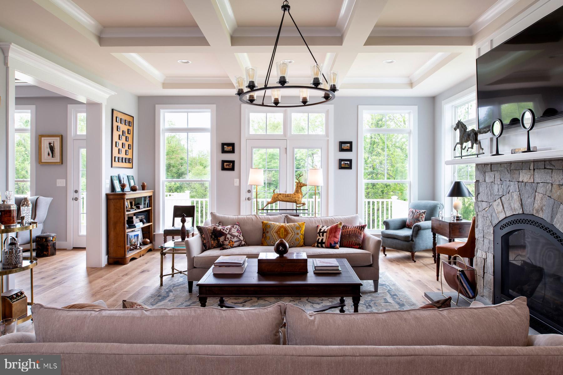 HUNT RIDGE PRESERVE - Residential