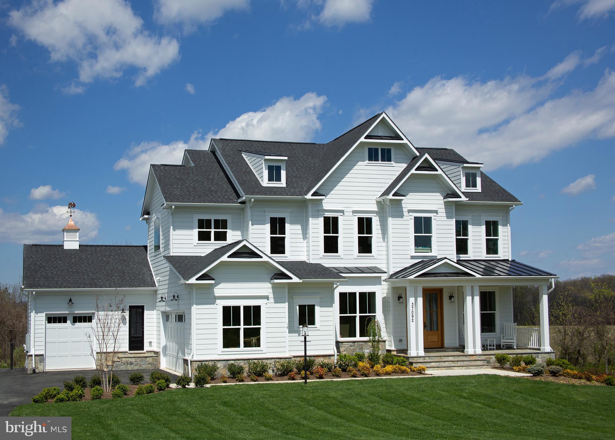 HUNT RIDGE PRESERVE - Residential