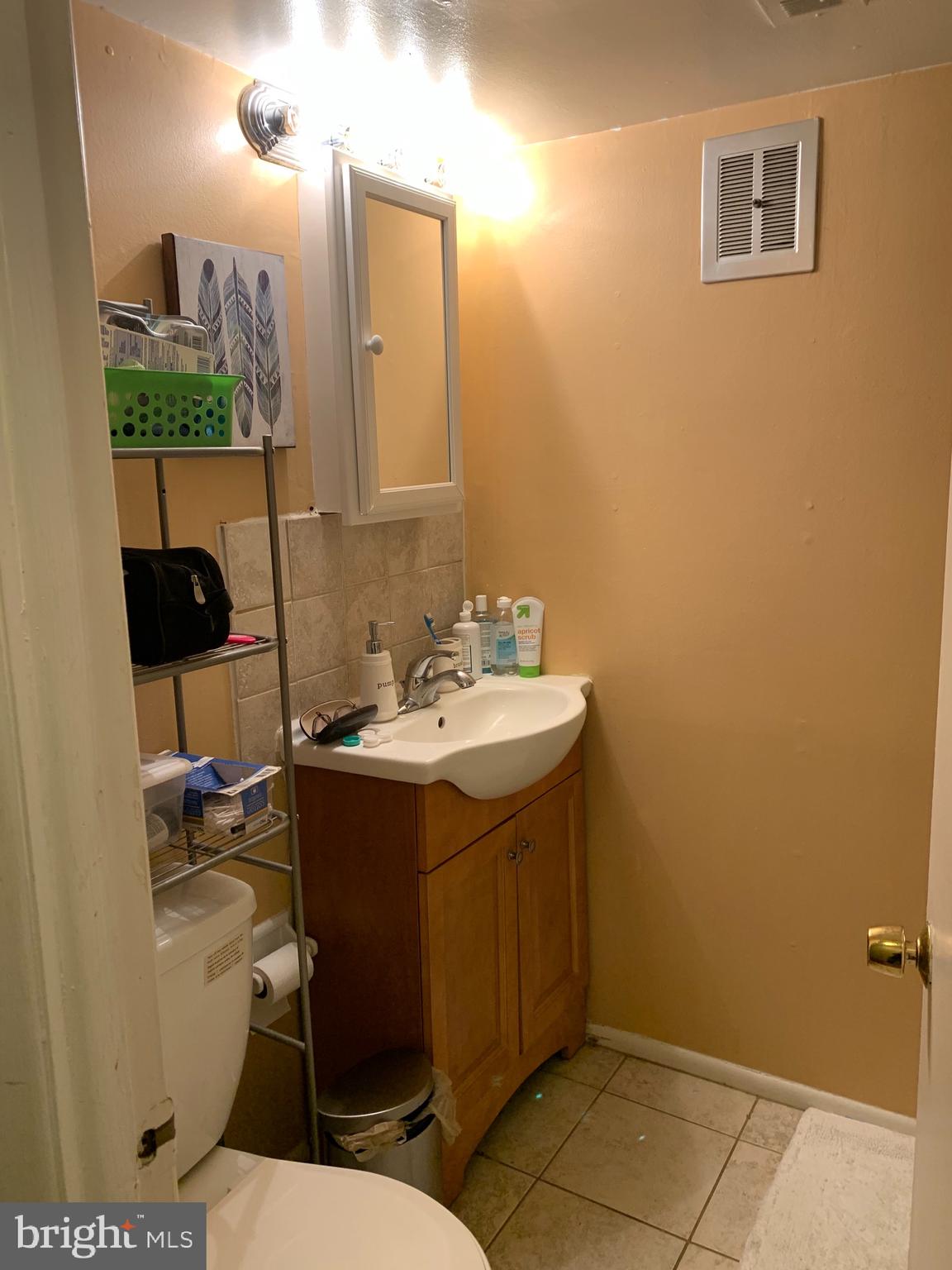 MANAYUNK - Residential Lease