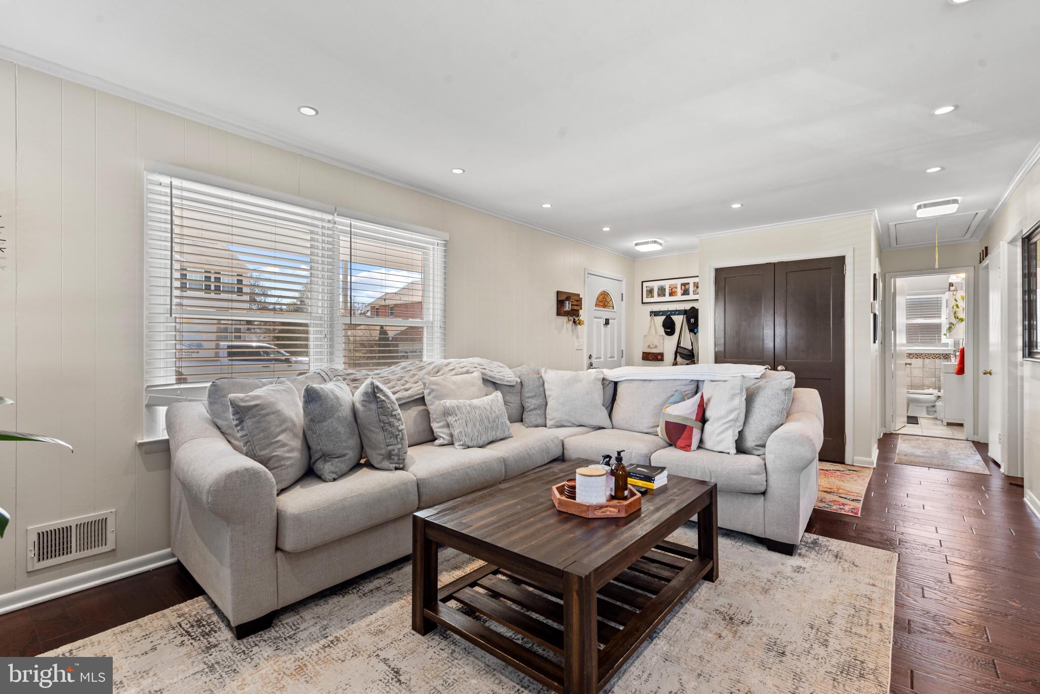 TIMONIUM HEIGHTS - Residential Lease