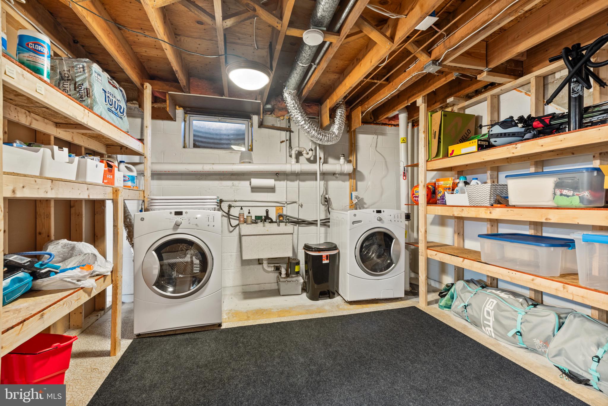 TIMONIUM HEIGHTS - Residential Lease