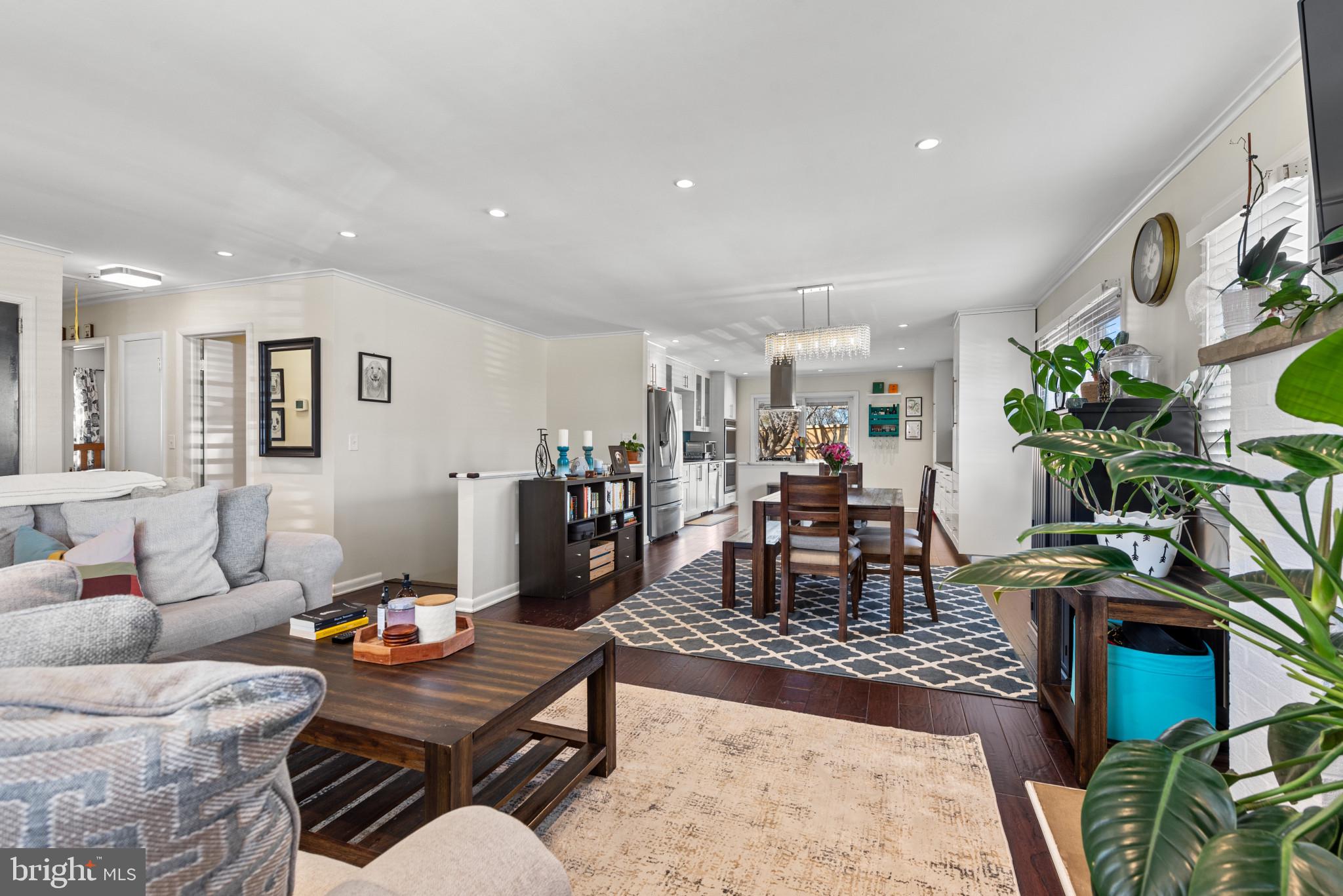 TIMONIUM HEIGHTS - Residential Lease